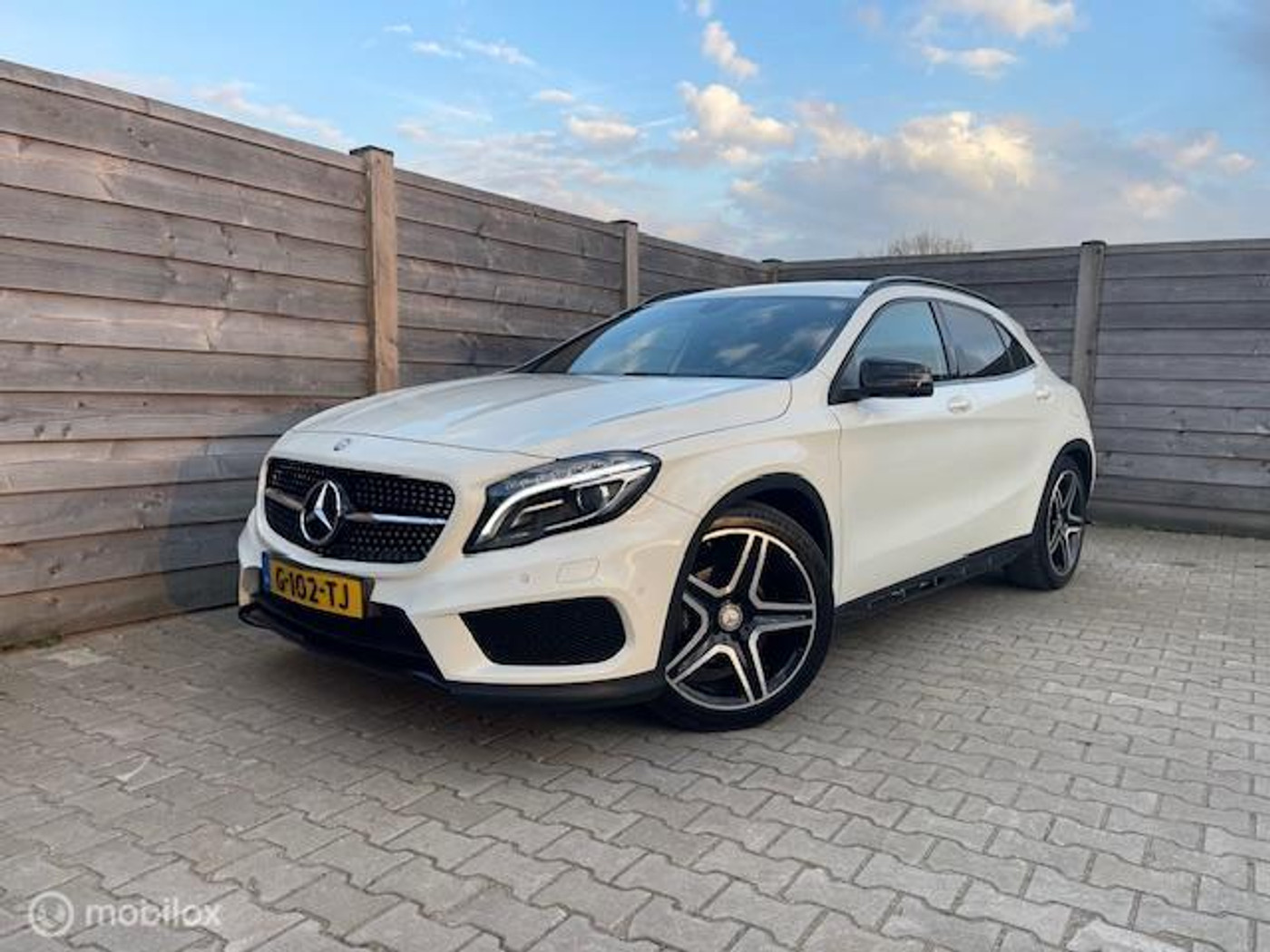Mercedes-Benz Gla 200 200 Edition 1 AMG Trekhaak-Camera-Navi 2014 - voorkant