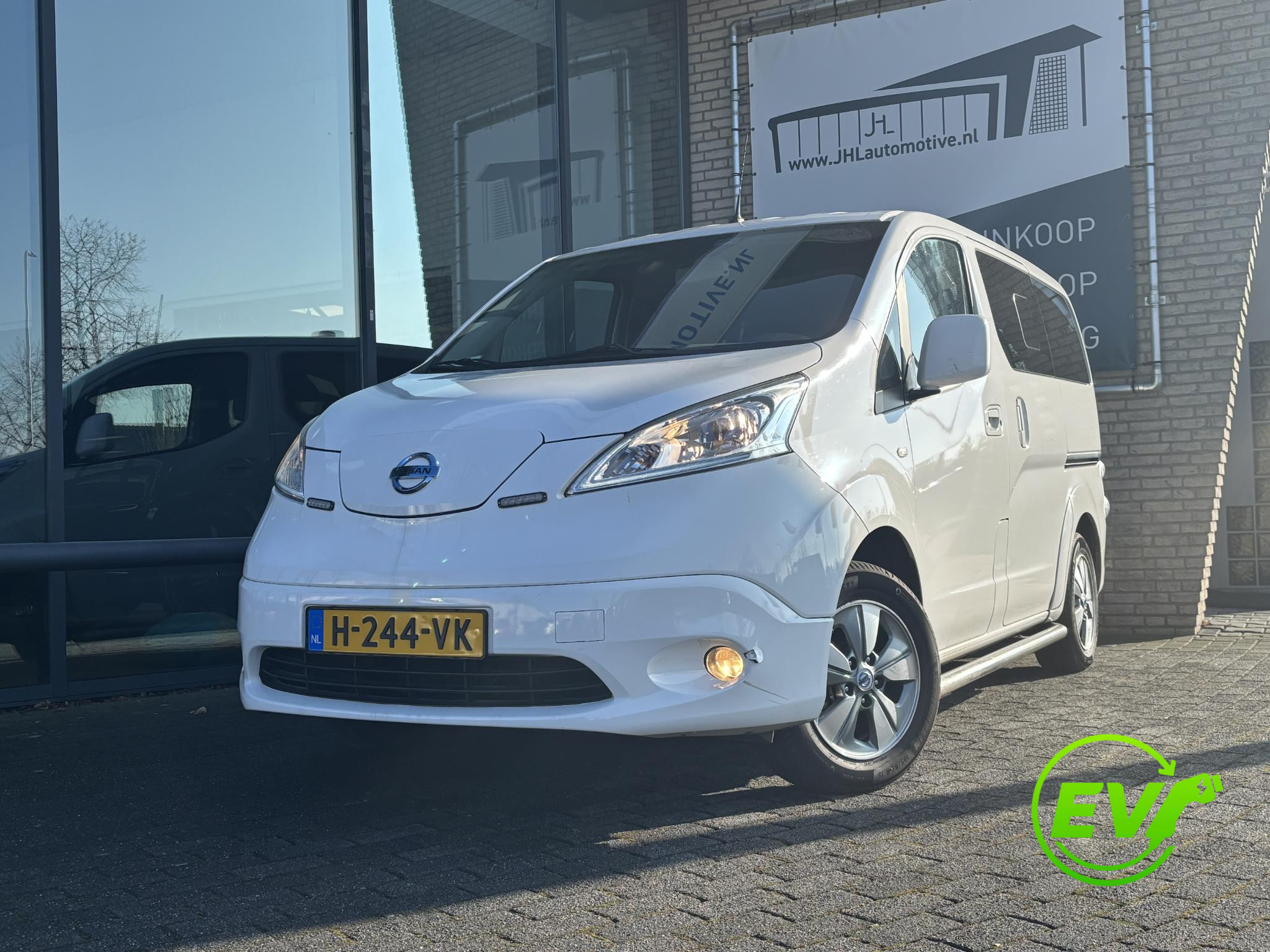 Foto van NISSAN NISSAN E-NV200