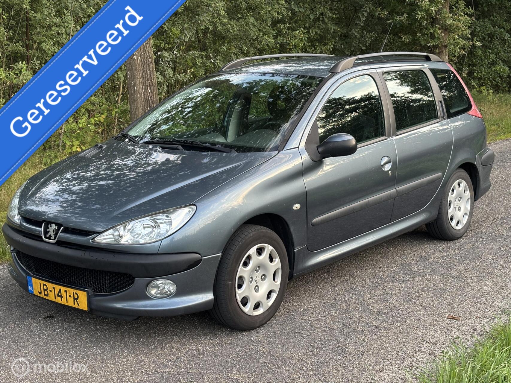 Peugeot 206 SW 1.4 | 2006 | Grijs | Airco | Winterbanden 2006 - voorkant