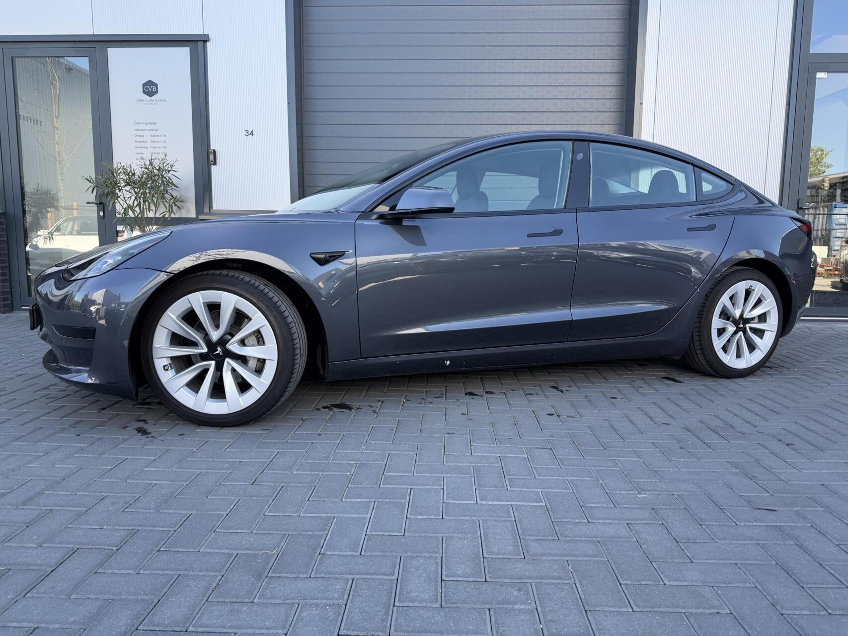 Tesla Model 3 Standard RWD Plus 60 kWh 2021 - voorkant