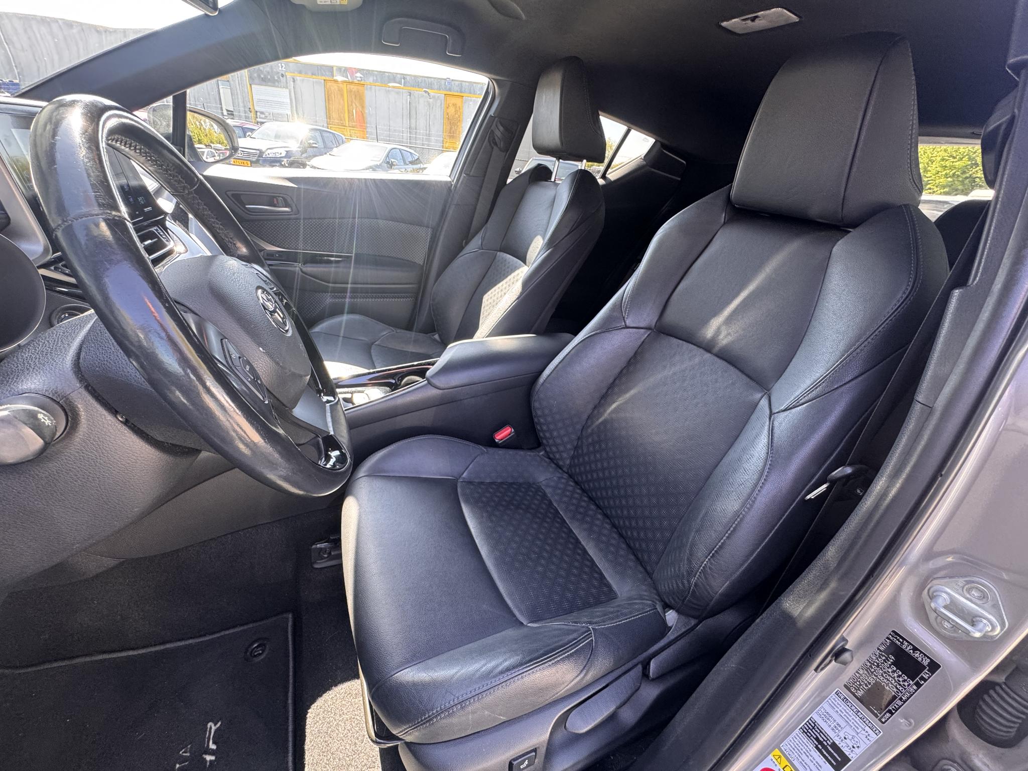Foto van Toyota Toyota C-hr