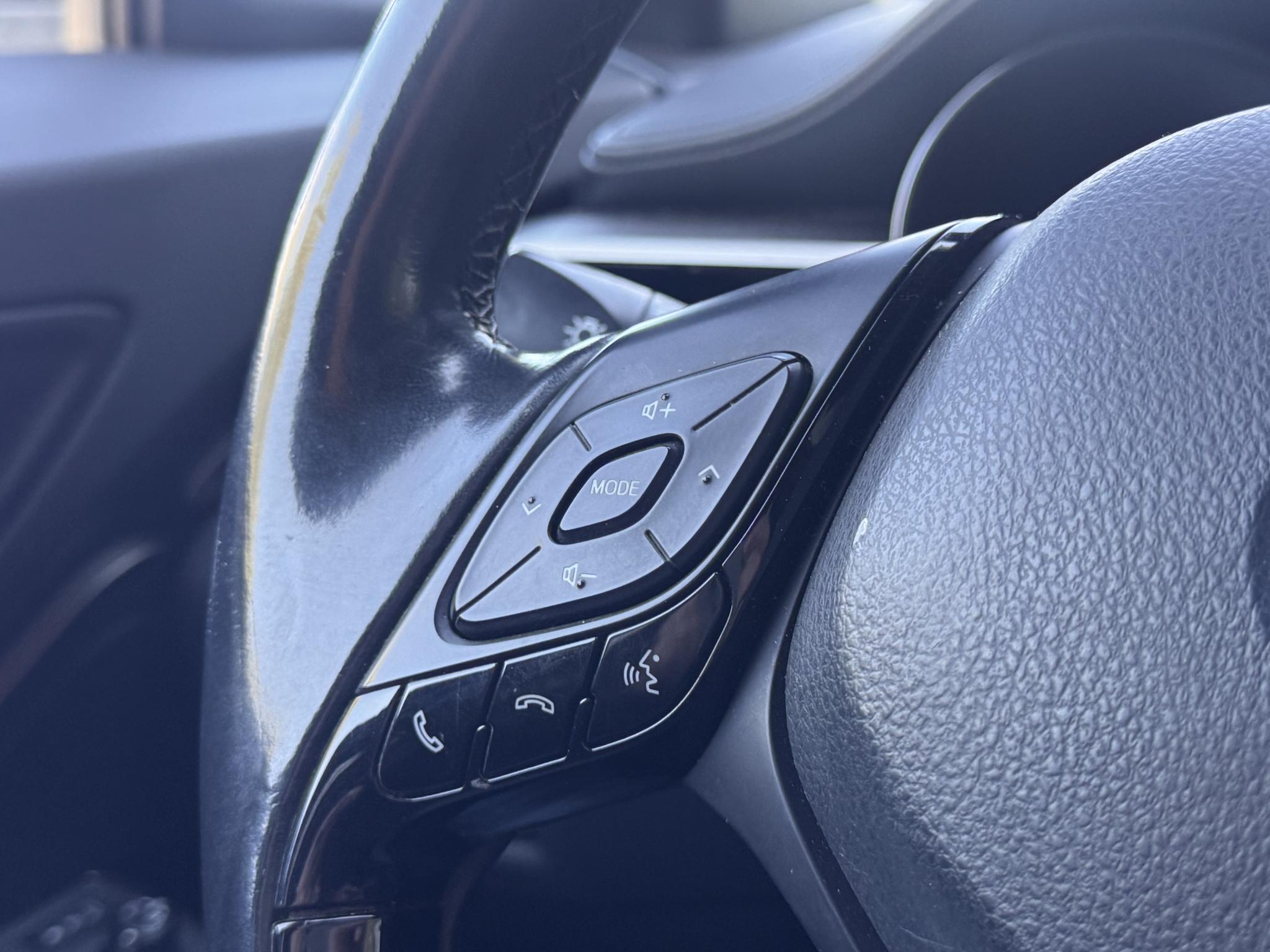 Foto van Toyota Toyota C-hr