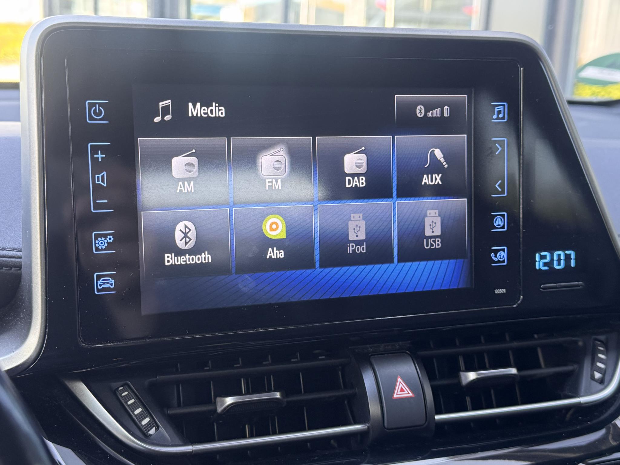 Foto van Toyota Toyota C-hr