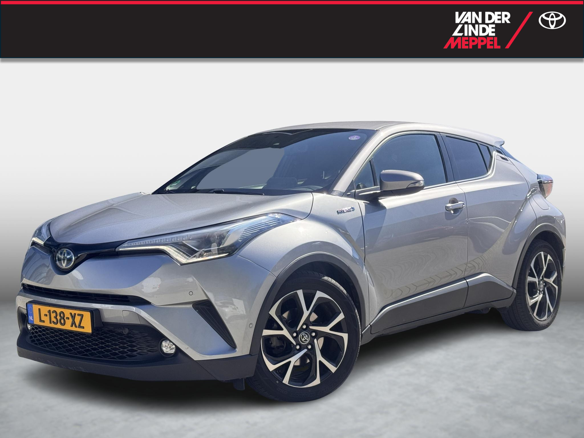 Toyota Toyota C-hr 1.8 Hybrid Style Trekhaak Leer PDC Clima Cruise 2018 - voorkant