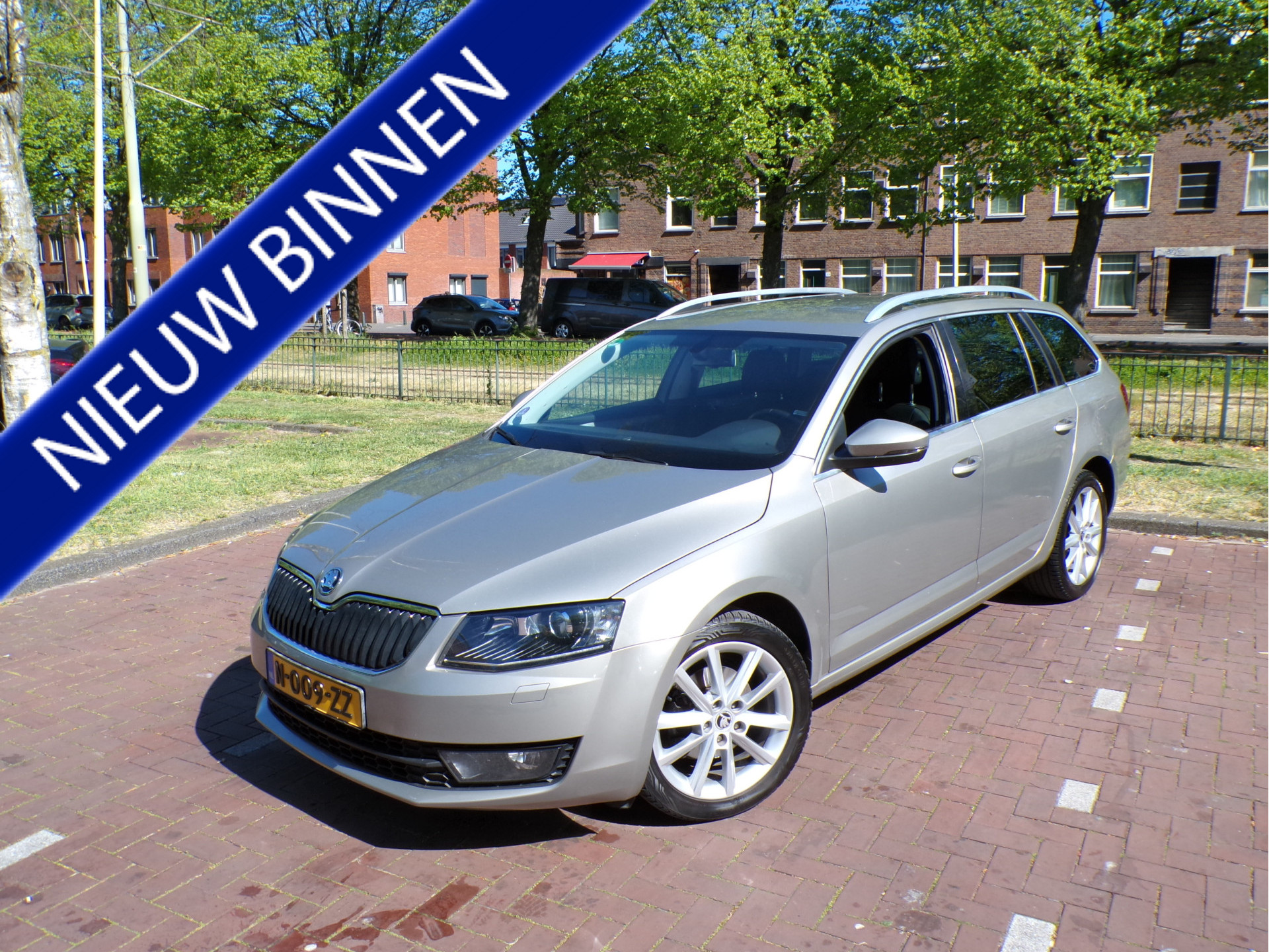 Skoda Octavia 1.4 TSI Greentech Style Businessline 2016 - voorkant