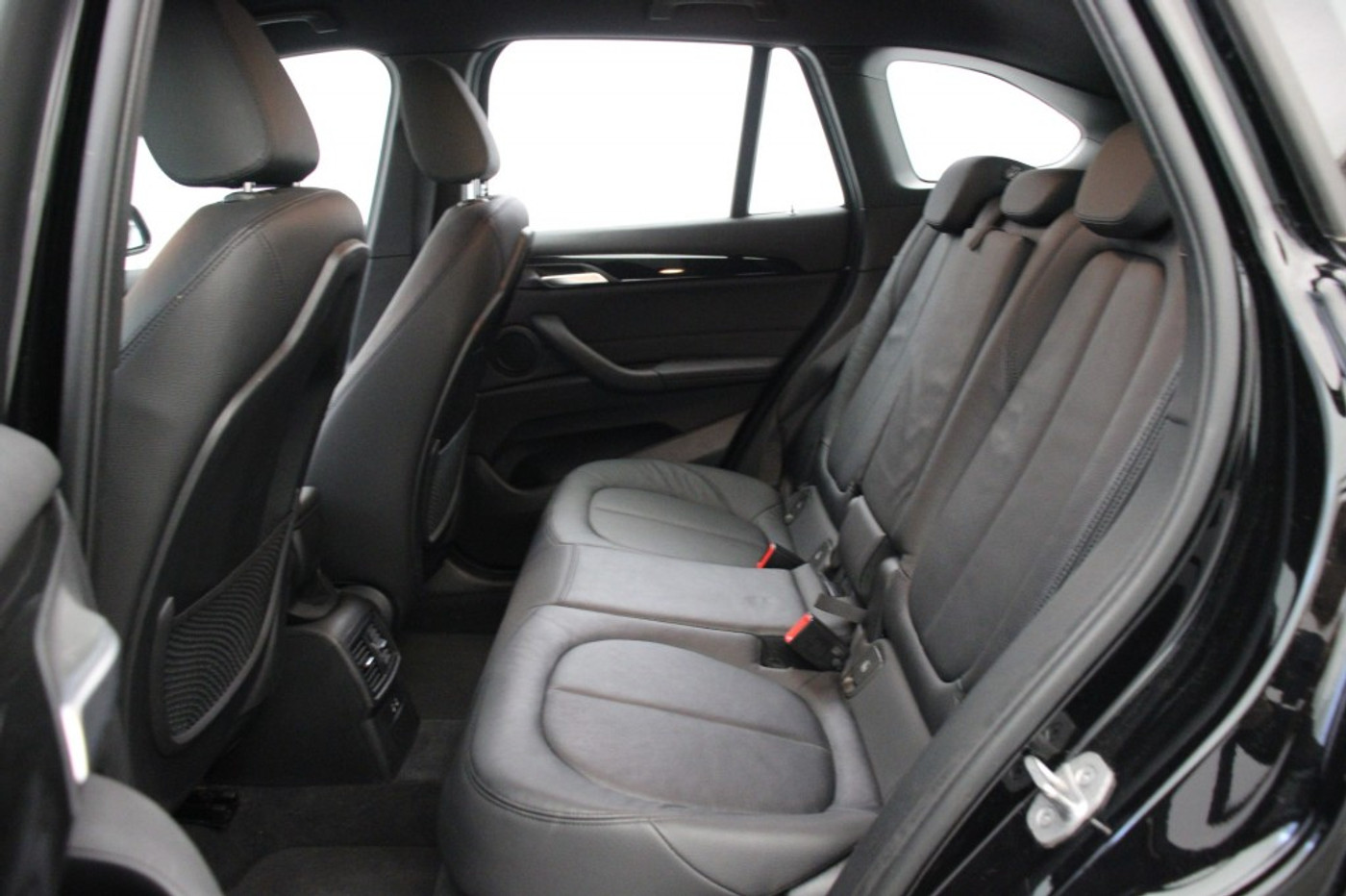 Foto van BMW X1 Xdrive25e