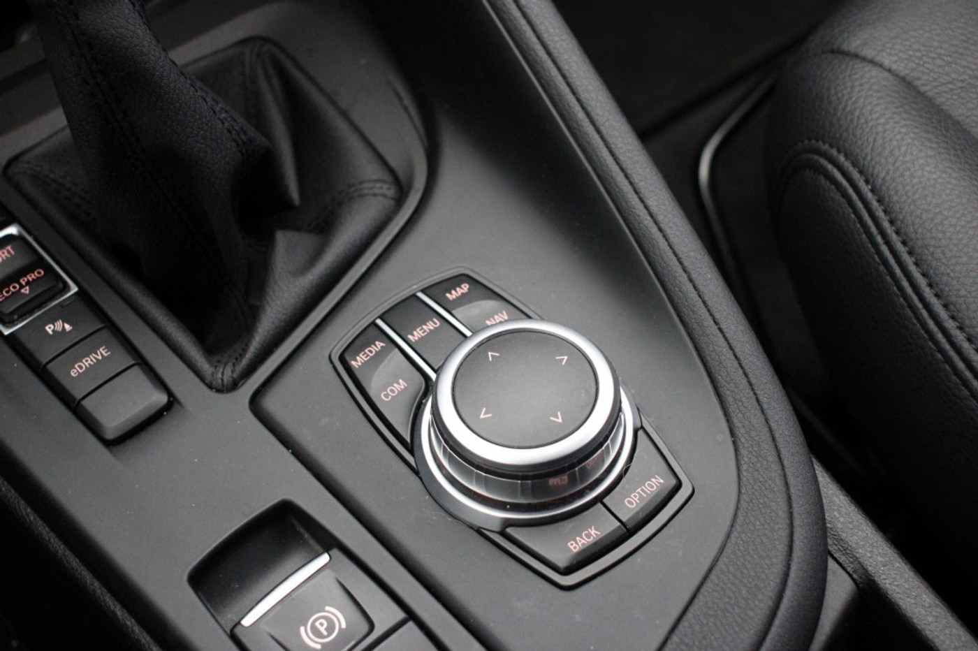 Foto van BMW X1 Xdrive25e