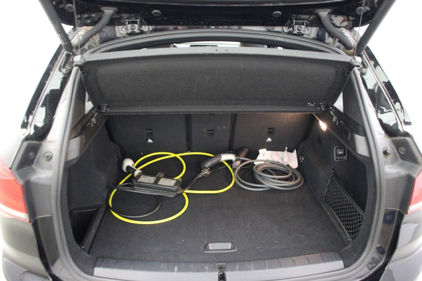 Foto van BMW X1 Xdrive25e