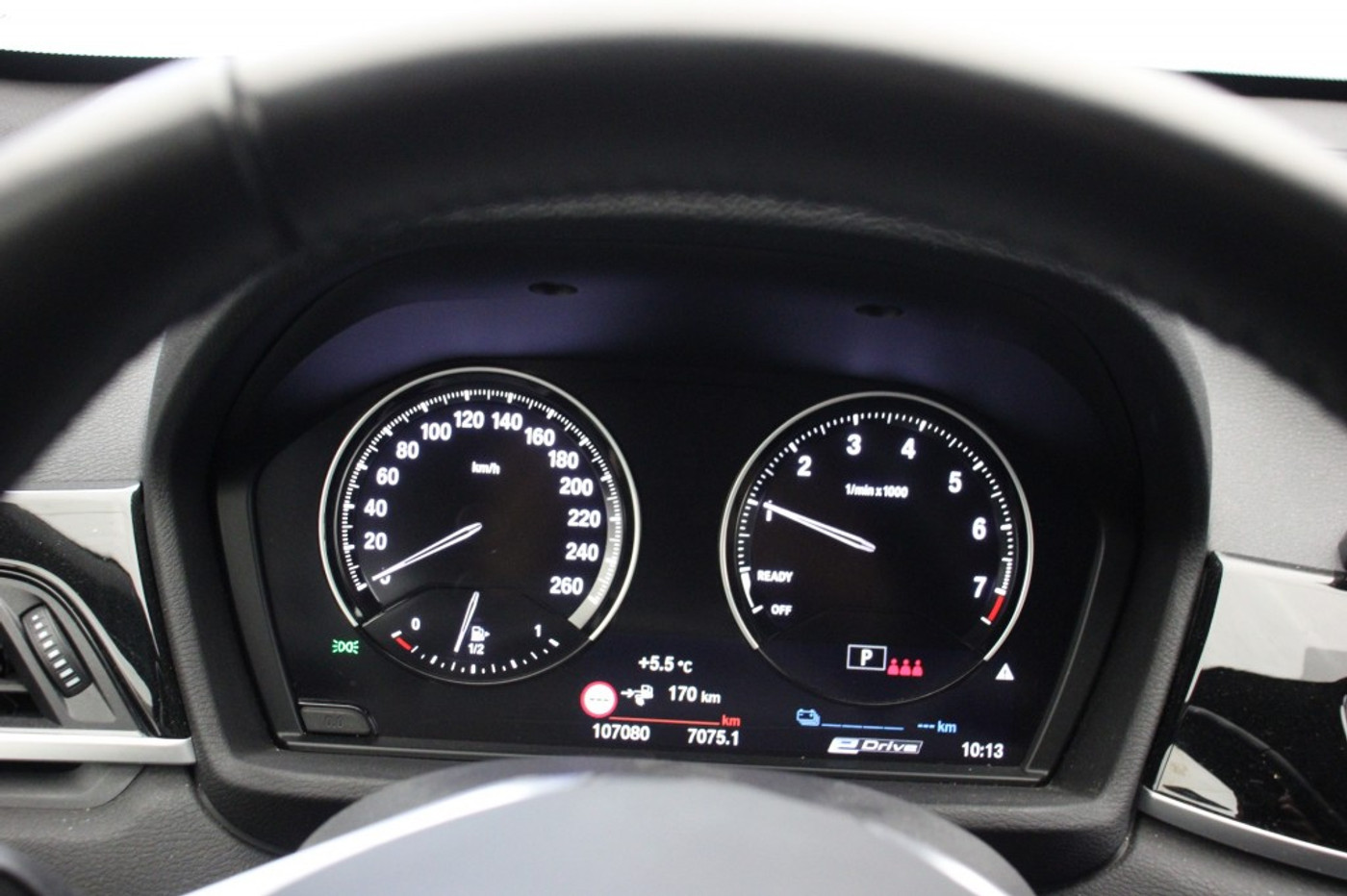 Foto van BMW X1 Xdrive25e