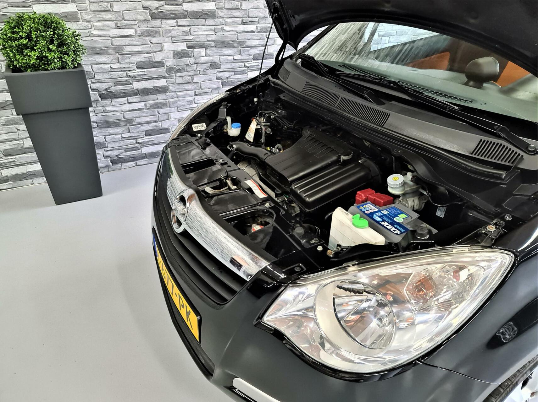 Foto van Opel Agila