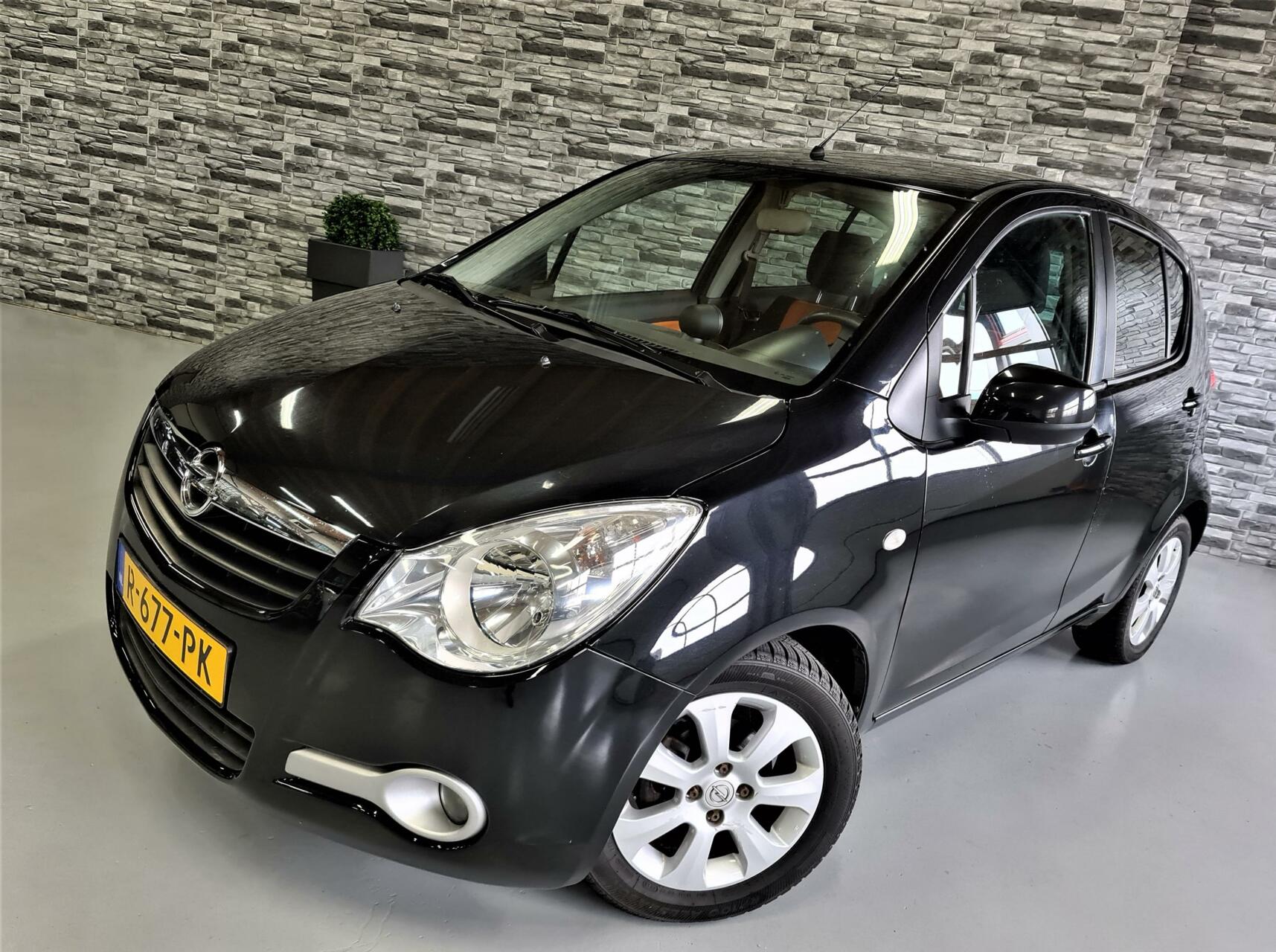 Foto van Opel Agila