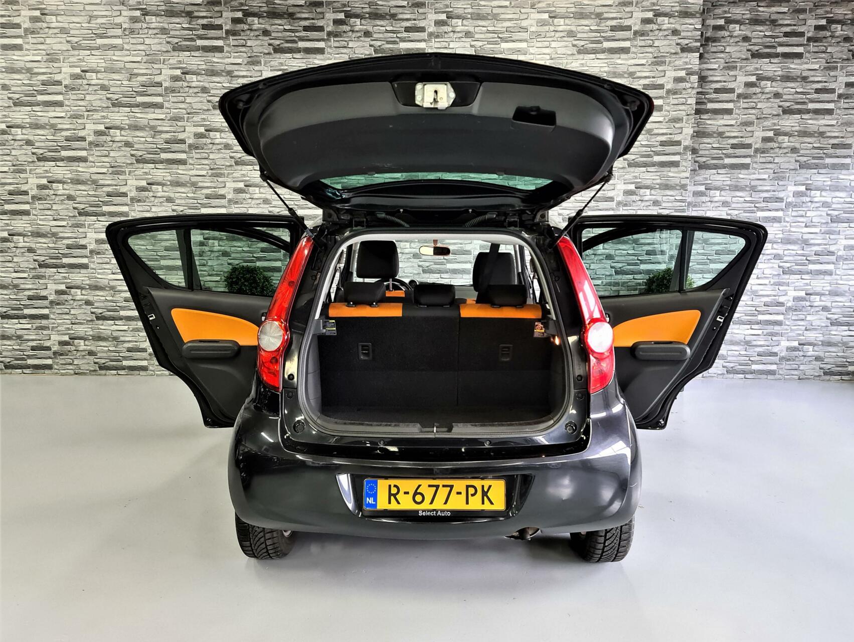 Foto van Opel Agila