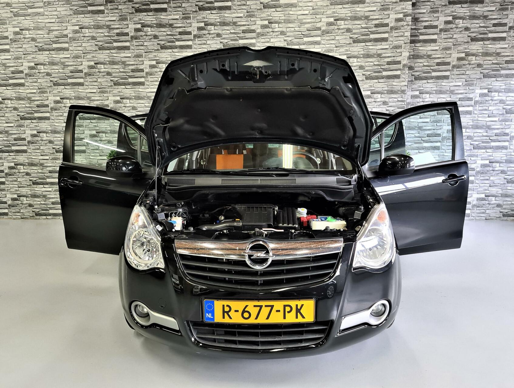 Foto van Opel Agila
