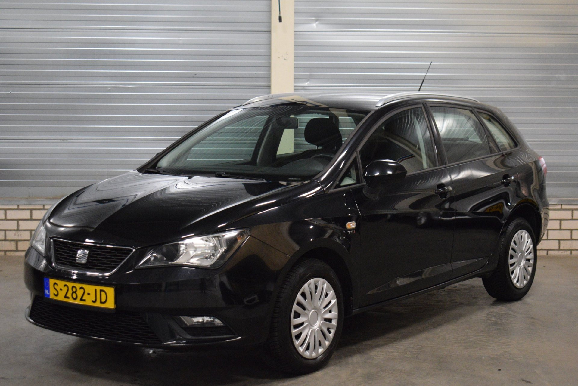 Foto van Seat Ibiza ST