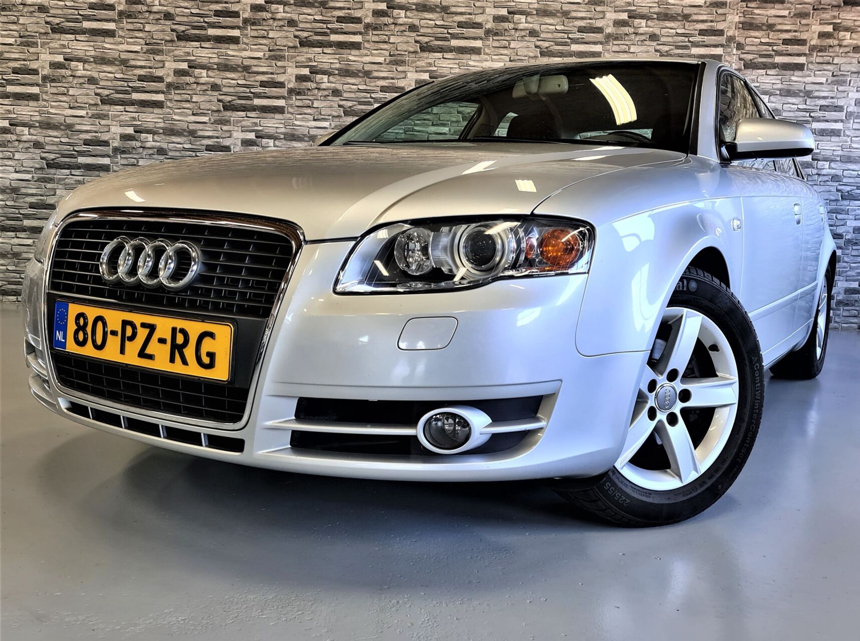 Audi Audi A4 2.0 TDI Sport Line *1e eigenaar*Xenon*Climate*NAP! 2005 - voorkant