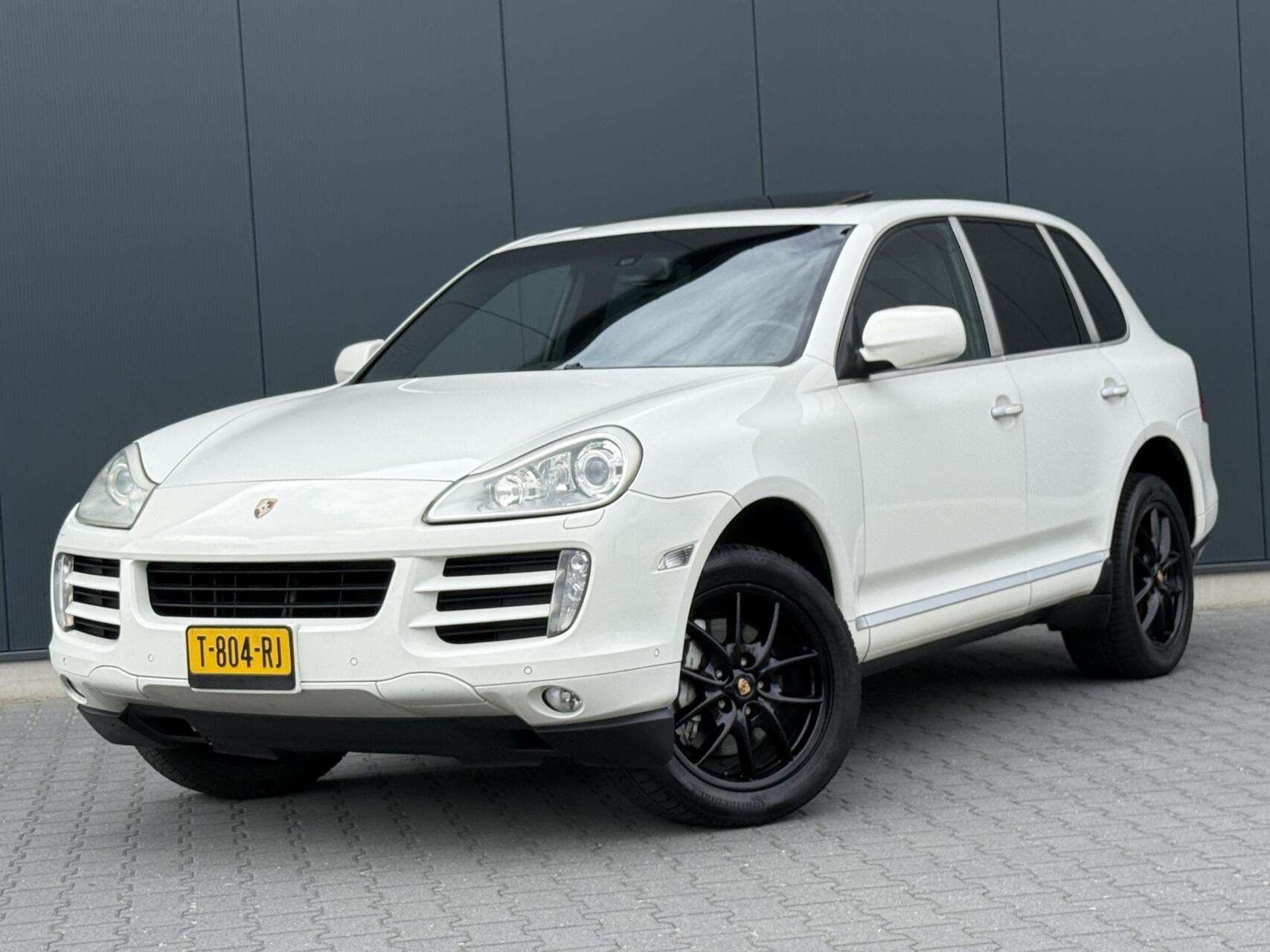 Foto van PORSCHE CAYENNE S