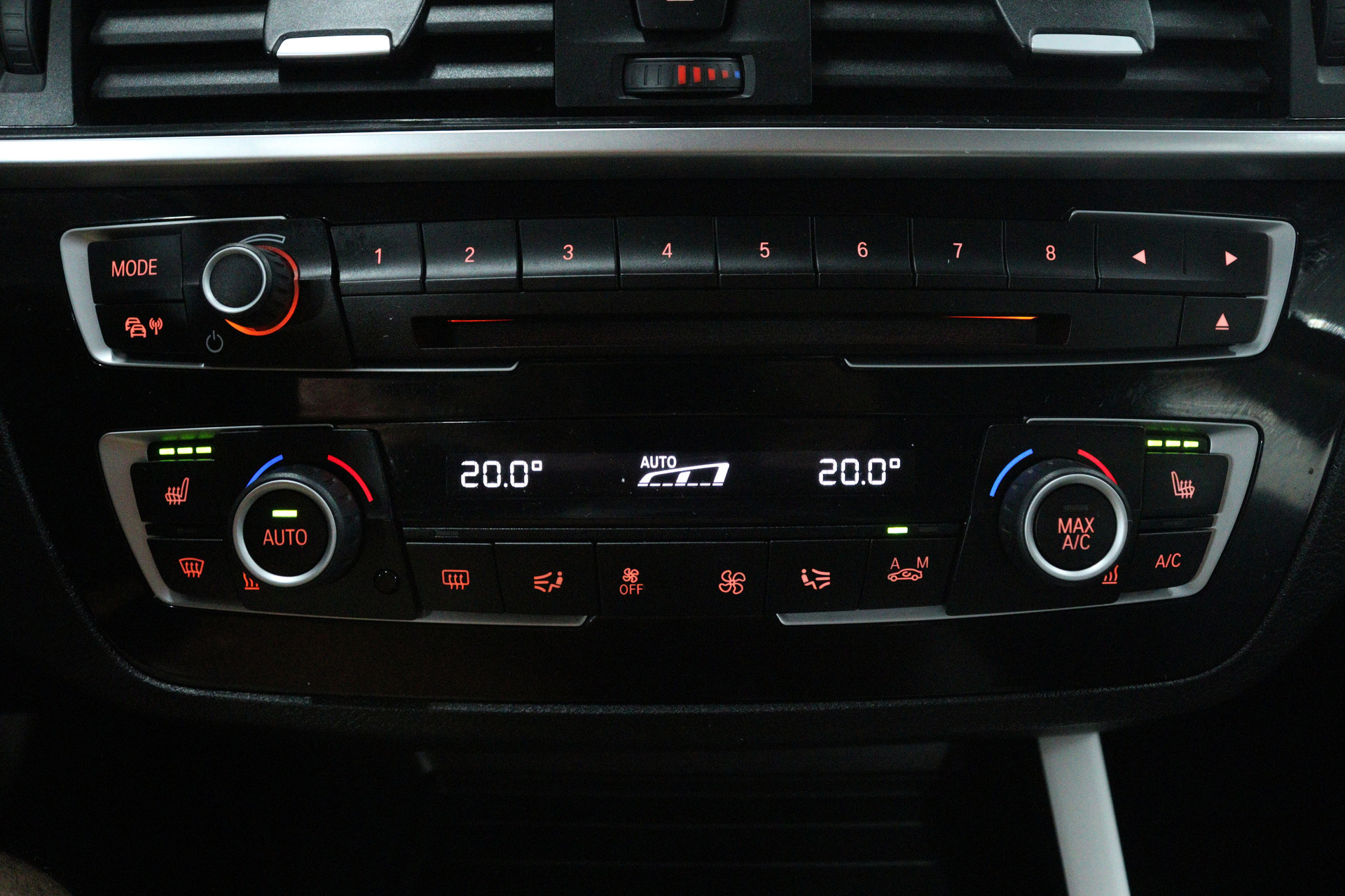 Foto van BMW 118i