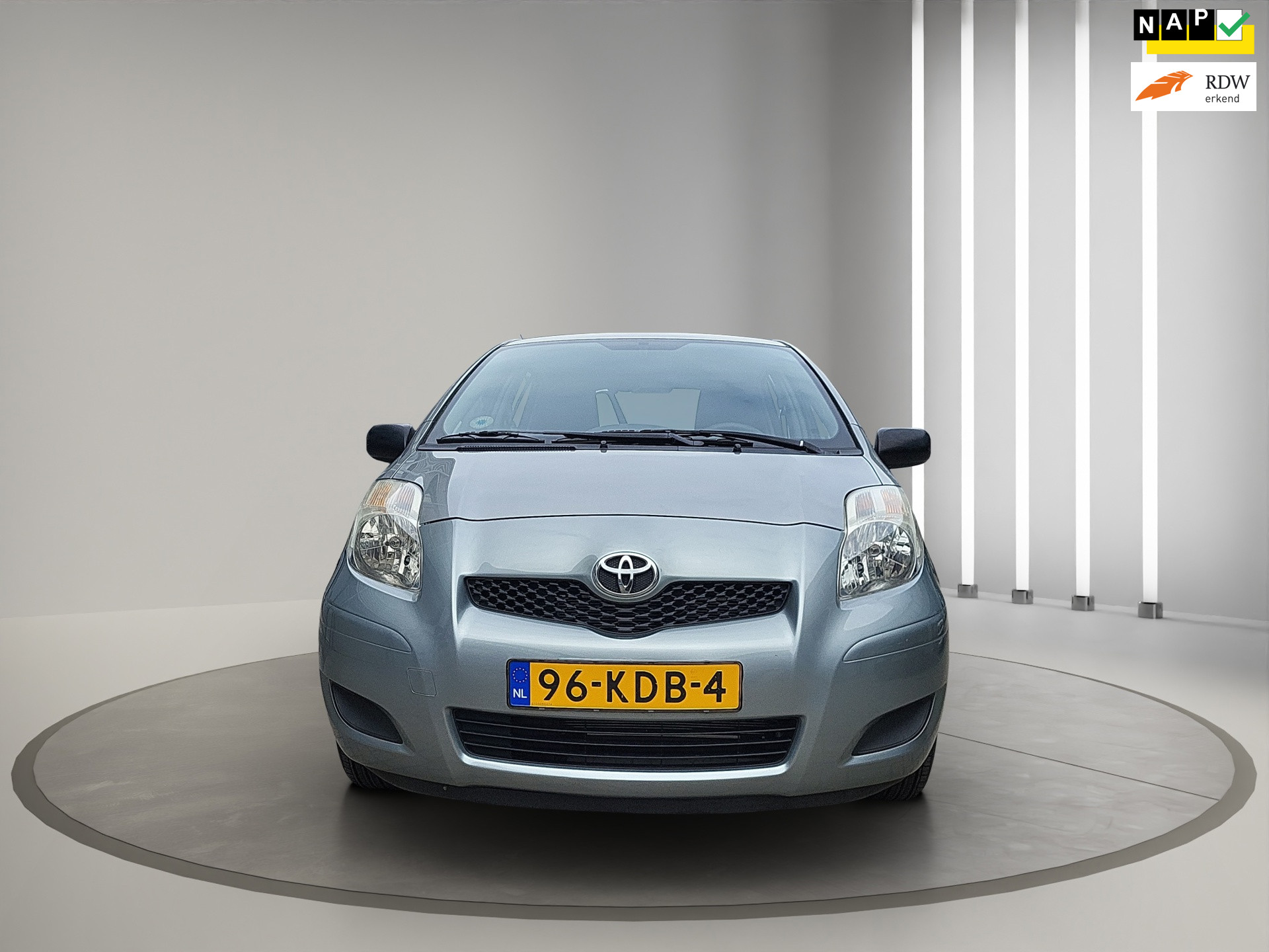 Foto van TOYOTA TOYOTA YARIS