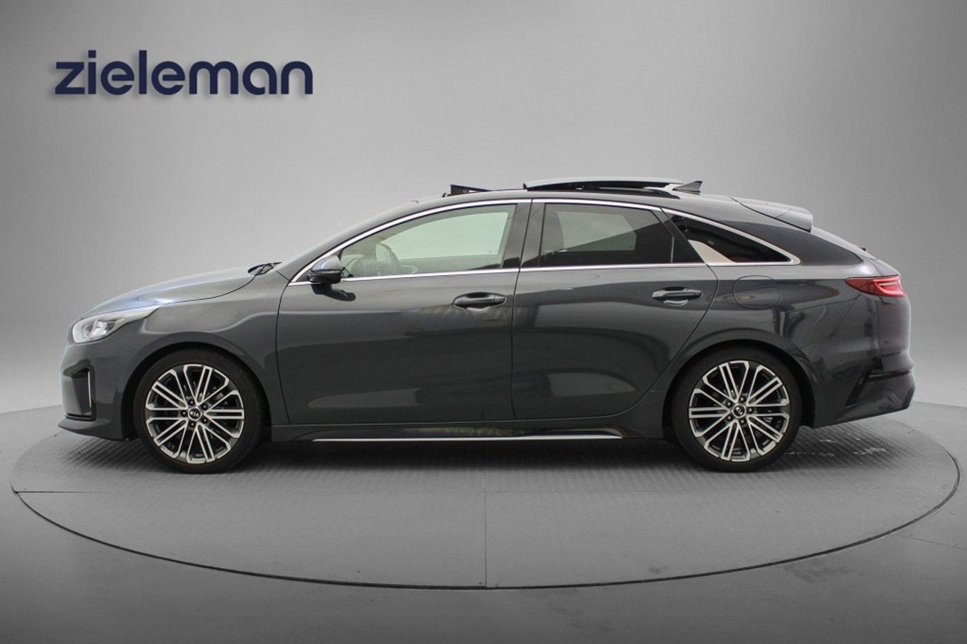 Foto van Kia Proceed