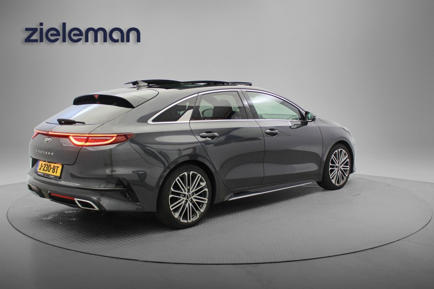Foto van Kia Proceed