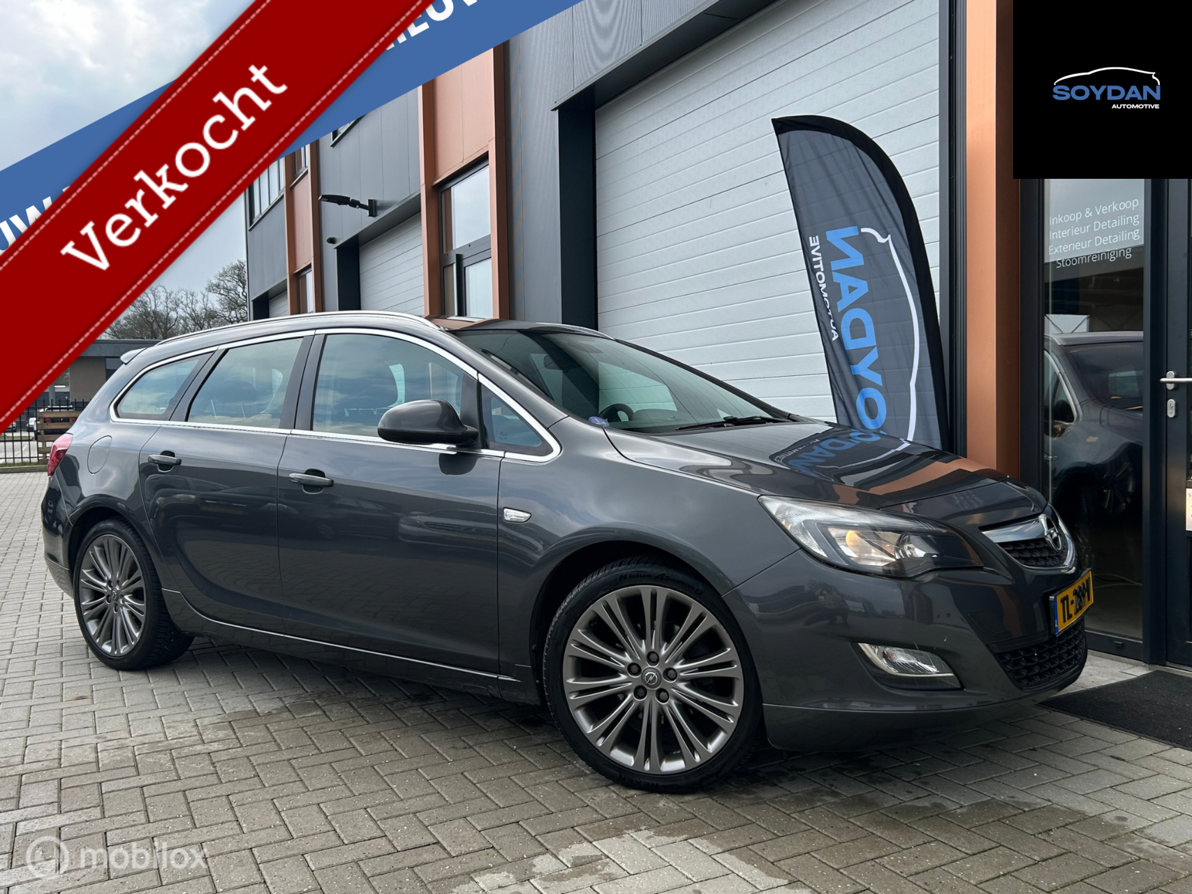 Opel Astra Sports Tourer 1.6 Turbo Sport | Cruise | 6 BAK | 2011 - voorkant