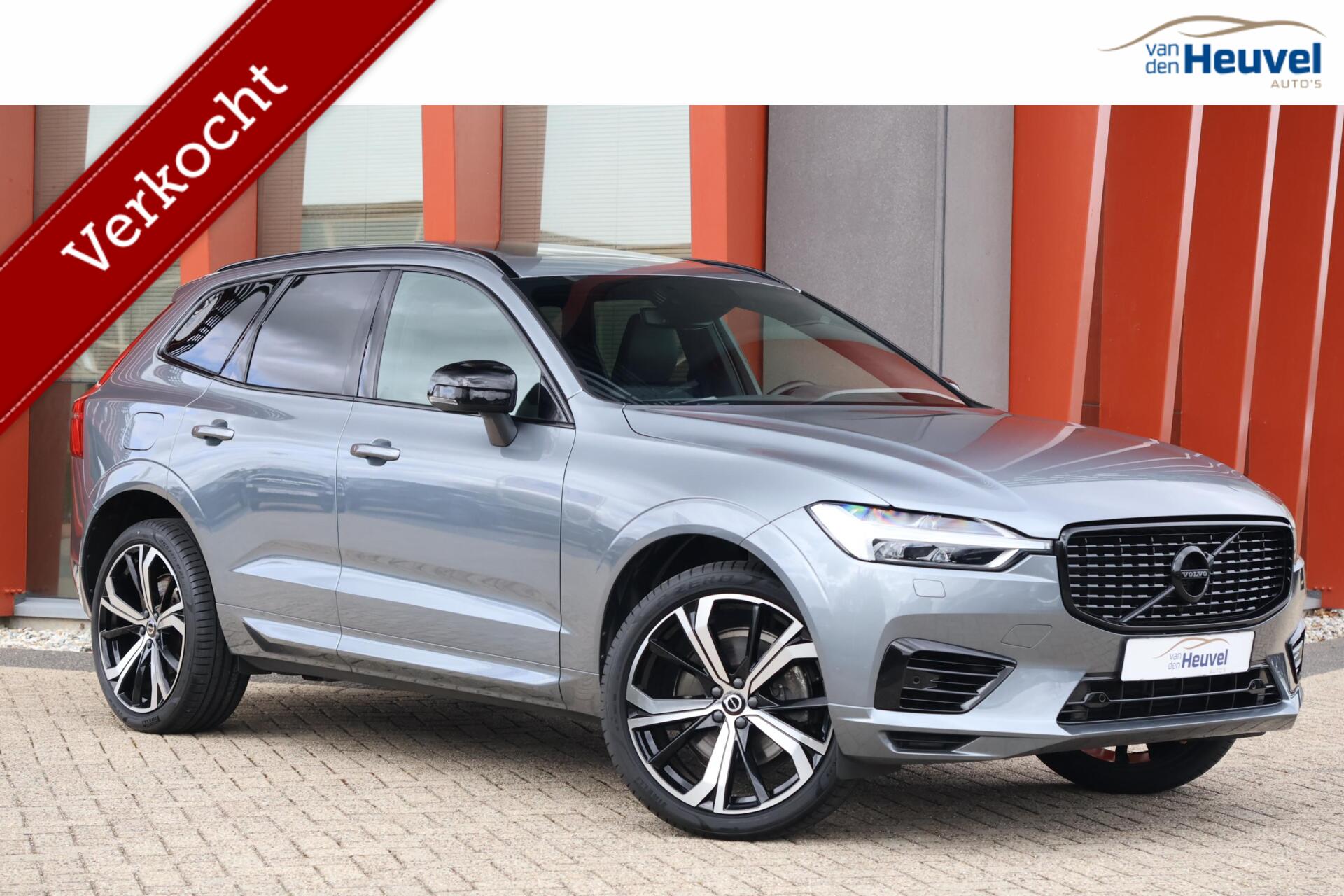 Volvo Xc60 T8 Recharge AWD R-Design | Stoelverwarming | Panoramadak | Pilot Assist | H/K | BLIS | Glossy Black | Keyless 2021 - voorkant