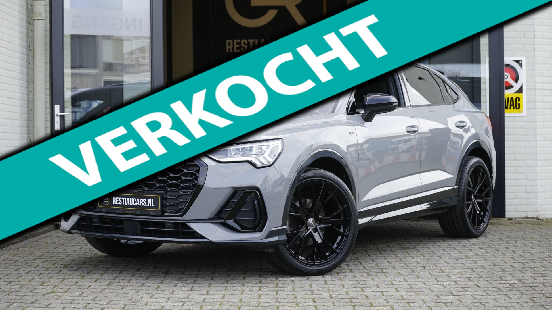 Audi Q3 Sportback 35 TFSI 3x S-Line Black Optik AUTOMAAT-CAMERA-CARPLAY-DRIVE SELECT-ELEKTRISCHE STOELEN-KEYLESS-PANORAMA VERKOCHT 2020 - voorkant