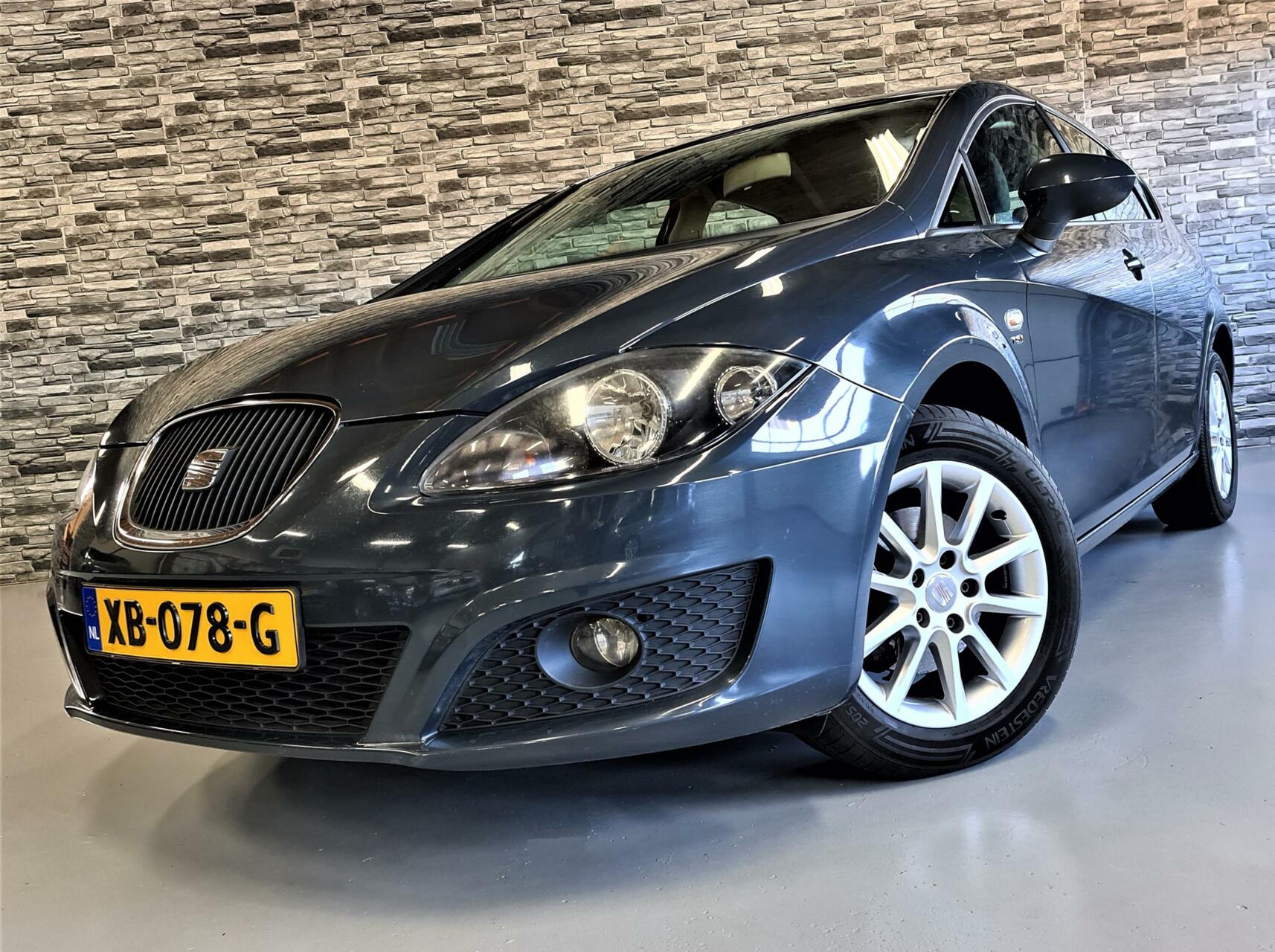 Seat Leon 1.4 TSI Active Style *2009*Bluetooth*Trekhaak*! 2009 - voorkant