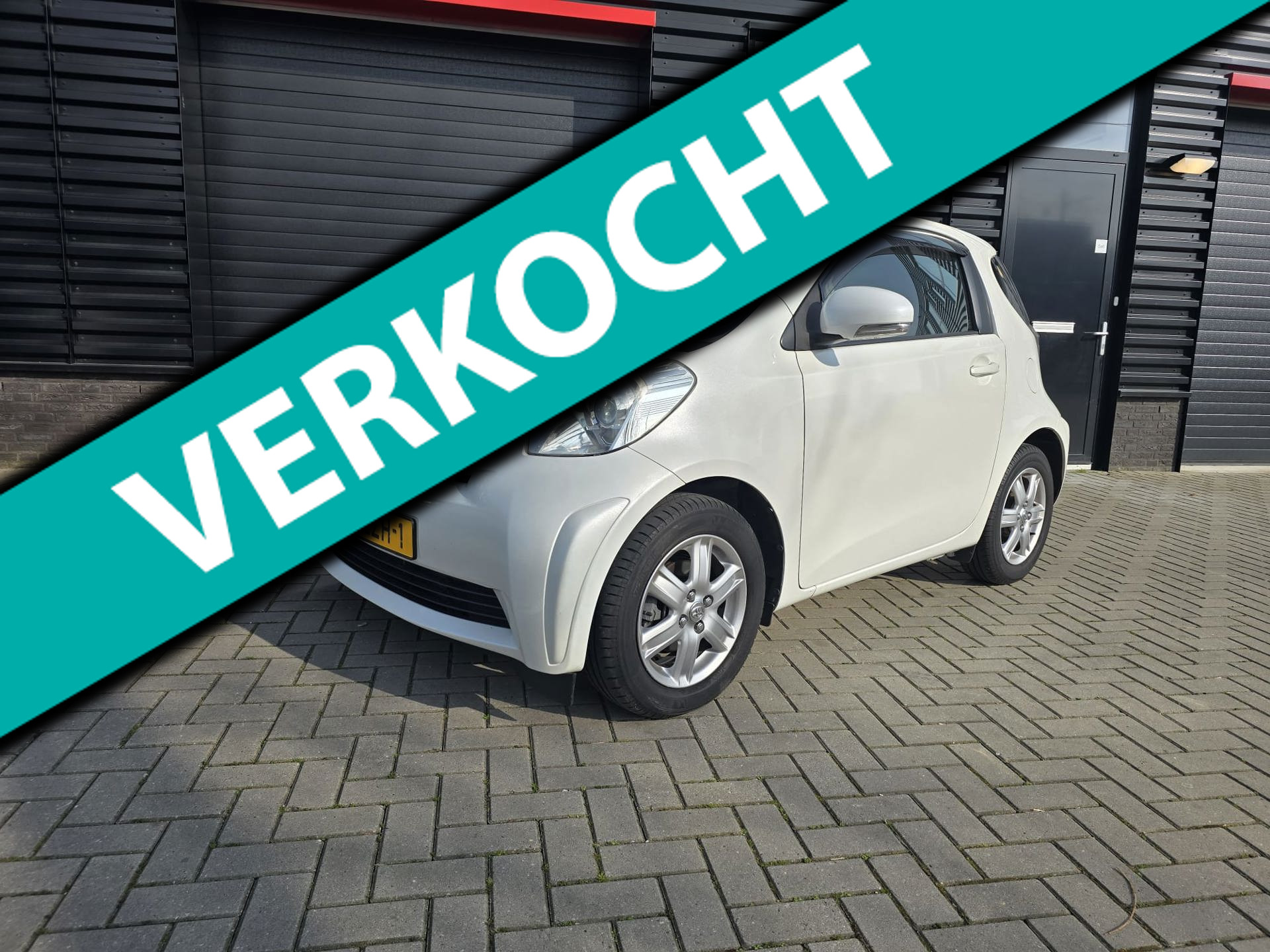 Foto van TOYOTA TOYOTA IQ
