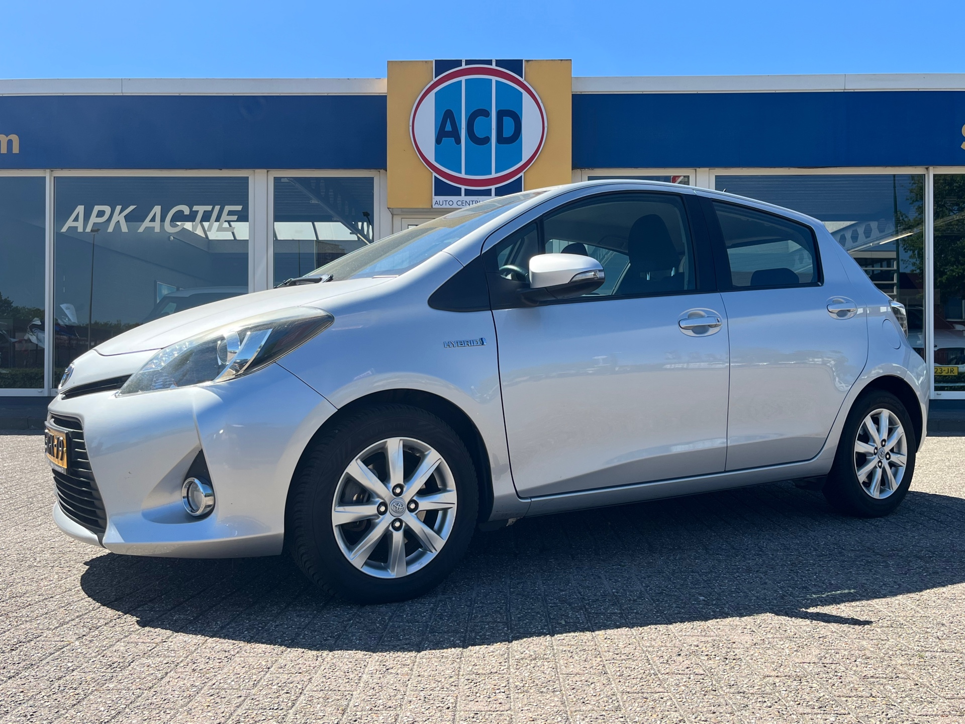 Foto van TOYOTA TOYOTA YARIS HYBRID