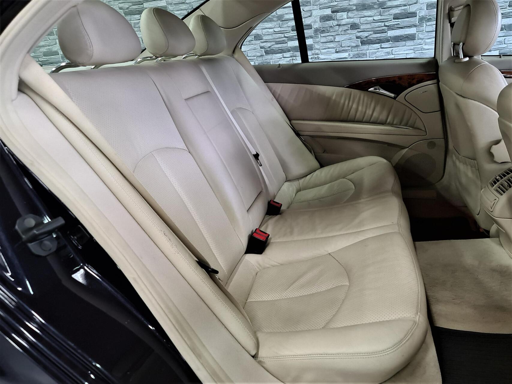 Foto van Mercedes-Benz E 220 CDI