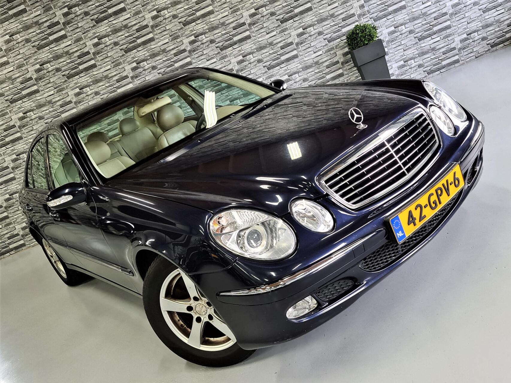 Foto van Mercedes-Benz E 220 CDI