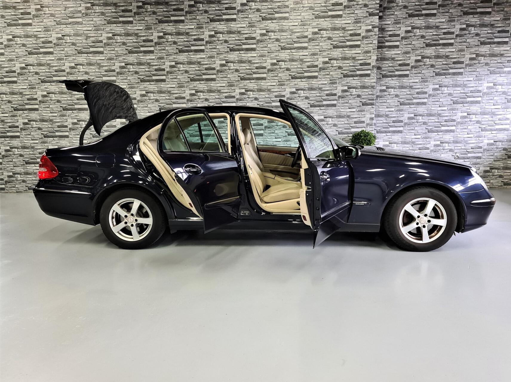 Foto van Mercedes-Benz E 220 CDI