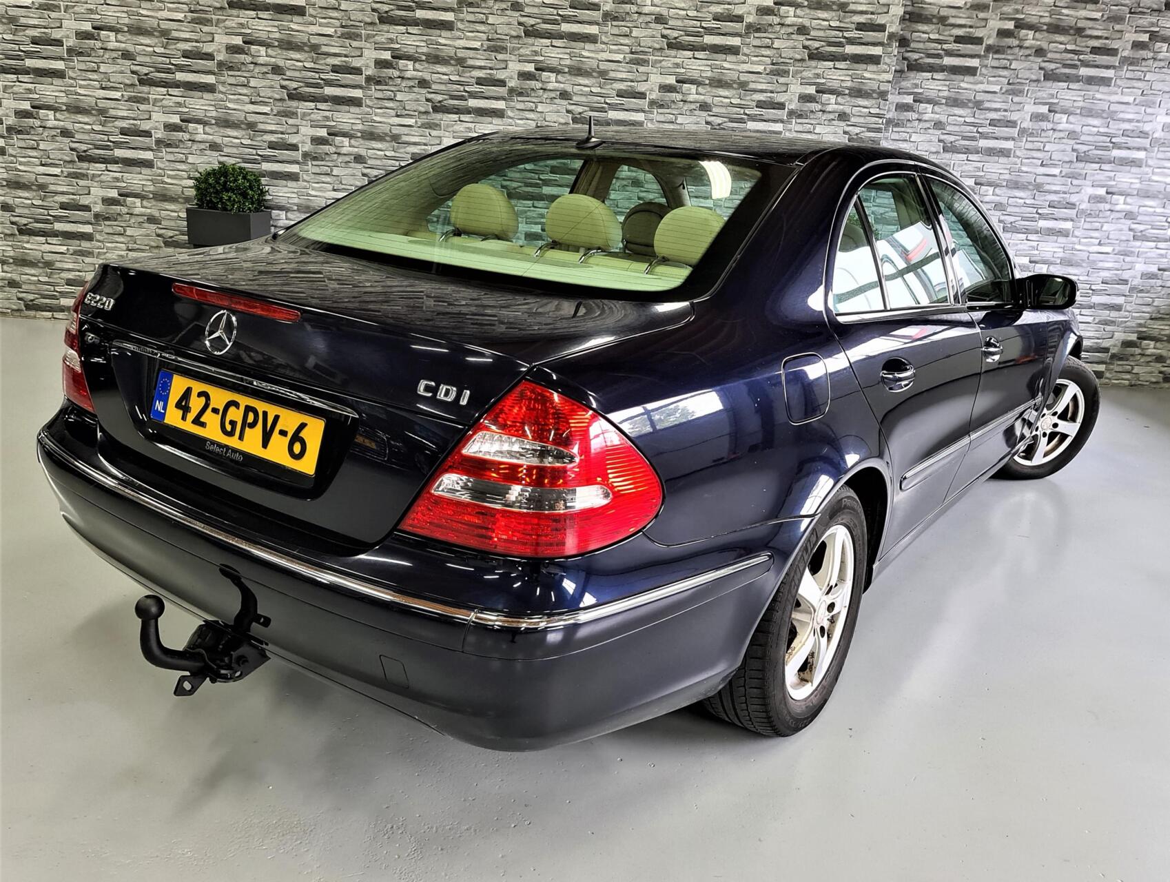 Foto van Mercedes-Benz E 220 CDI