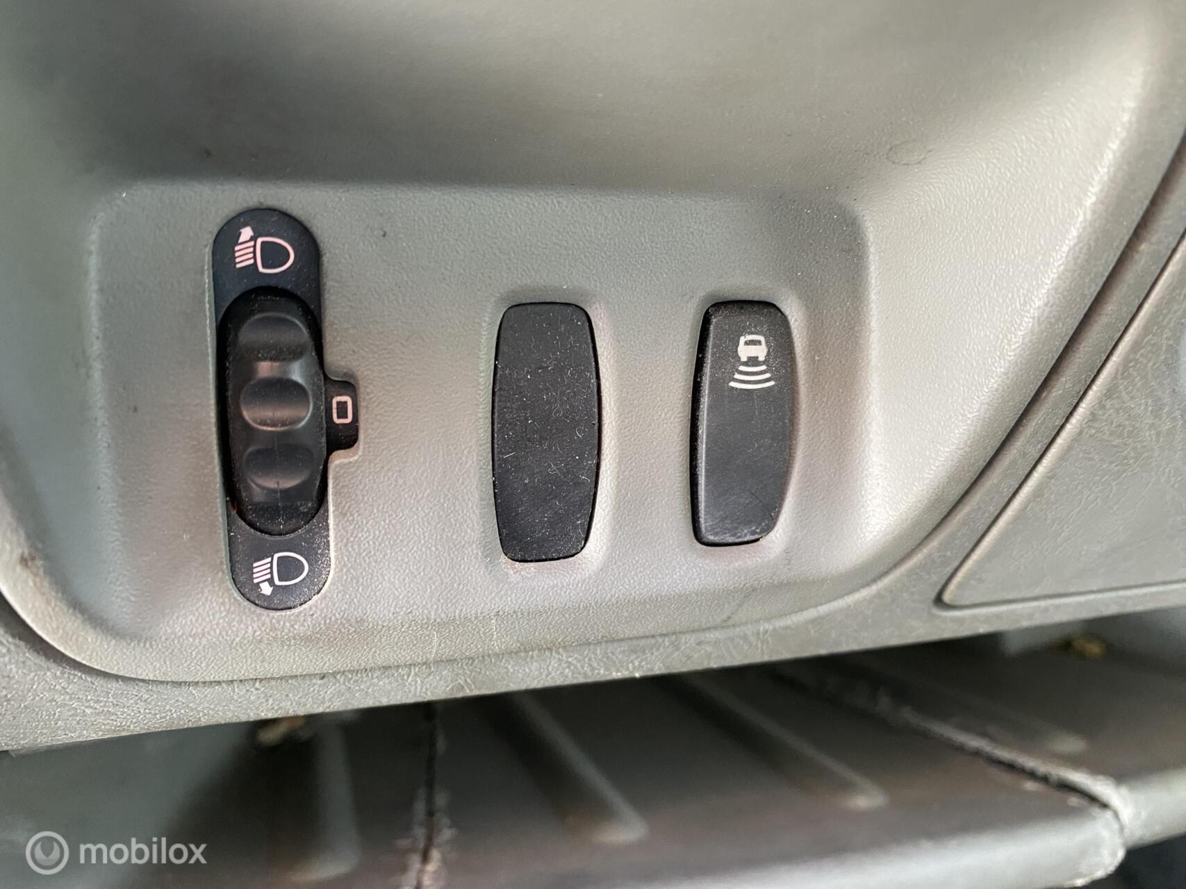 Foto van Renault Trafic T27 L1/h1 2.0 Dci 66kw E4