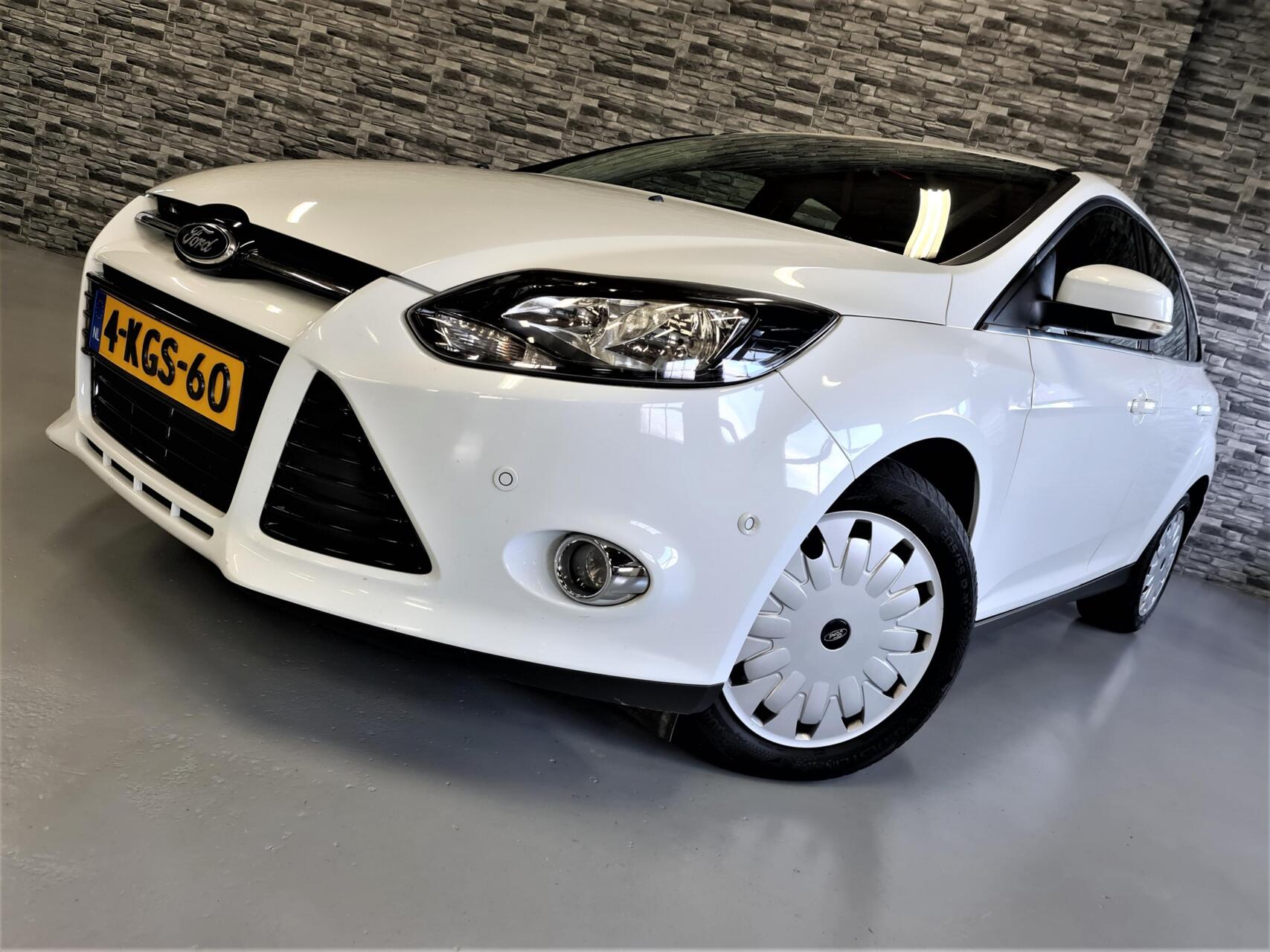 Foto van FORD FOCUS