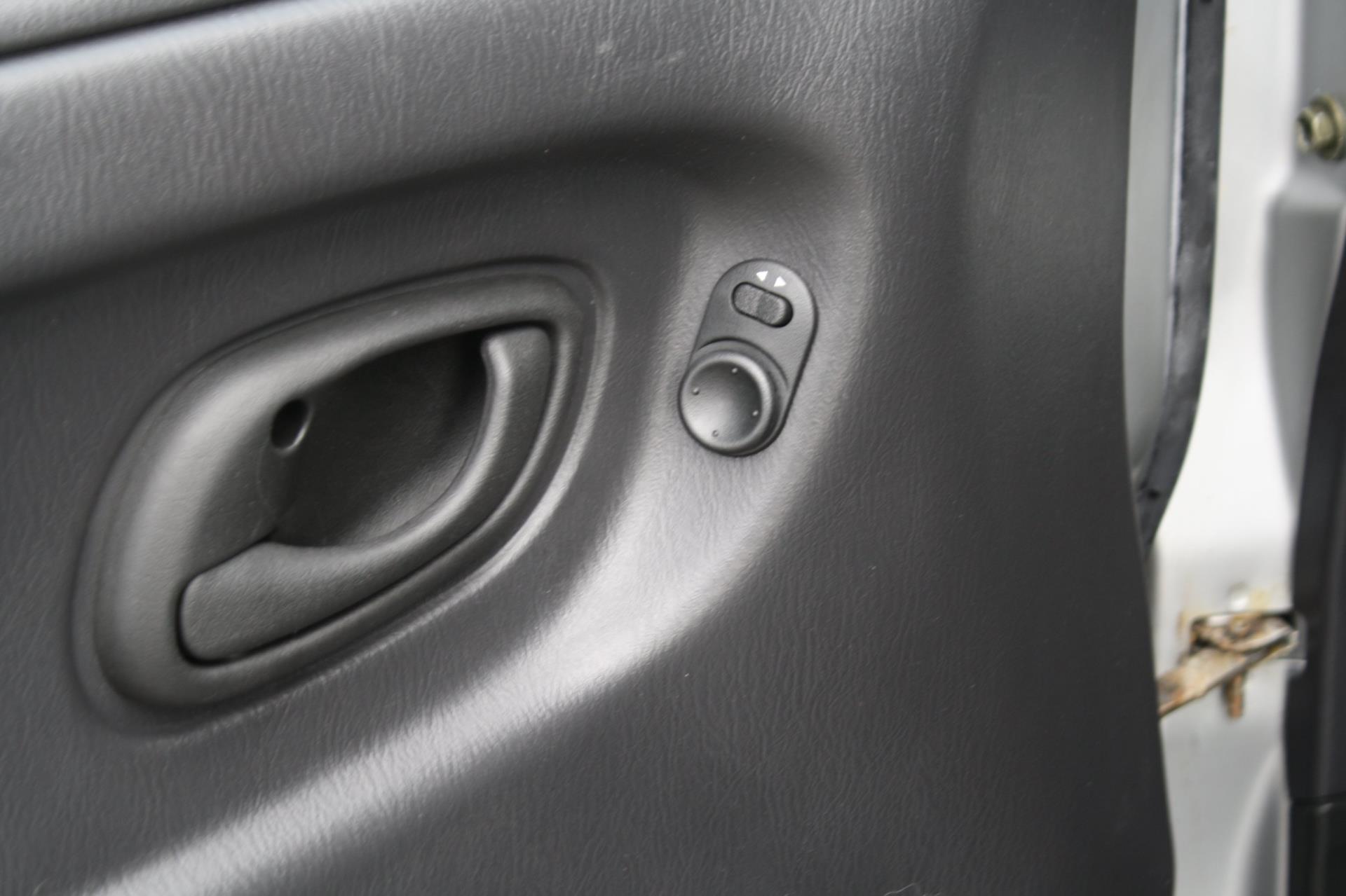Foto van Opel Agila
