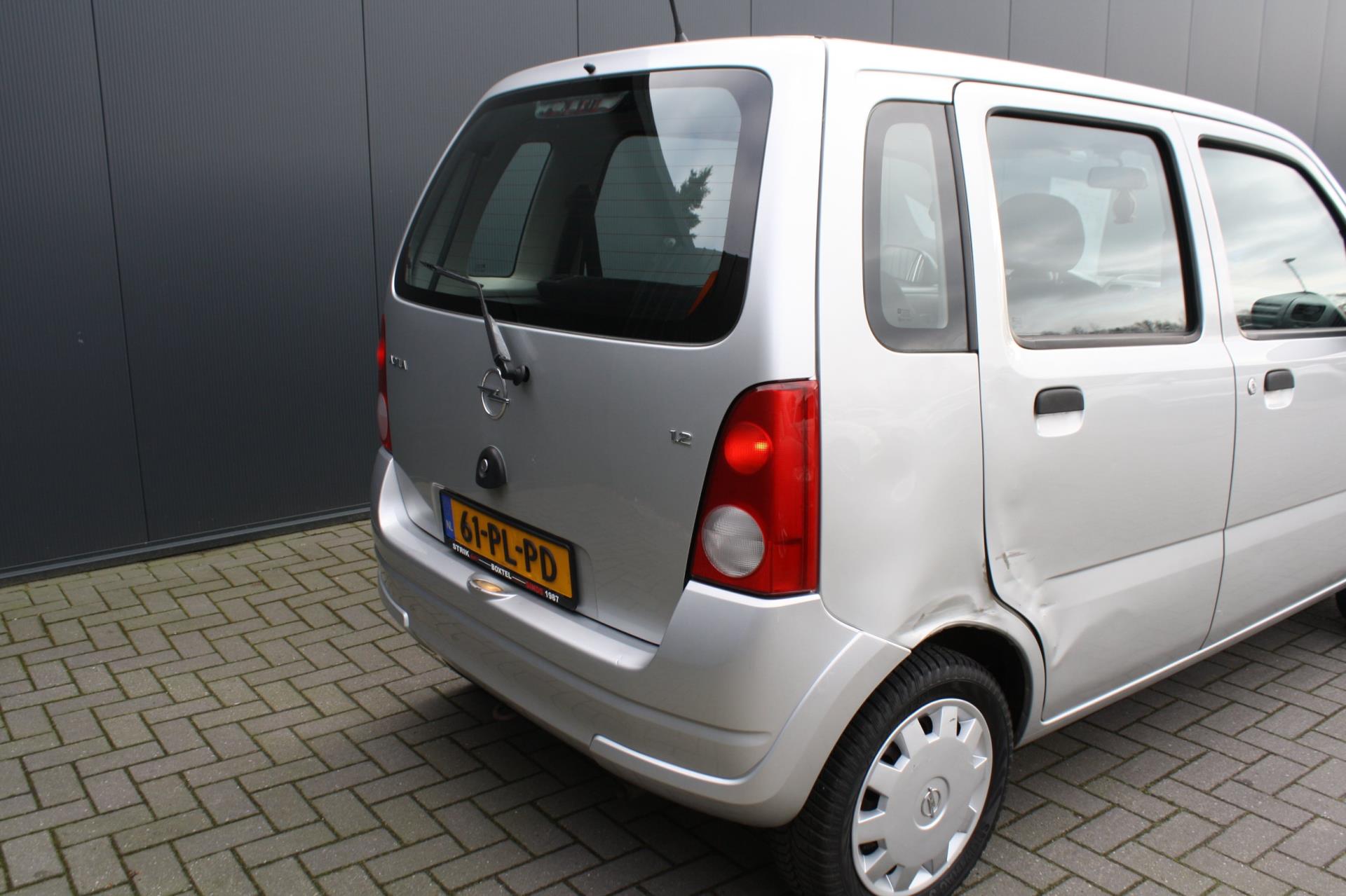 Foto van Opel Agila