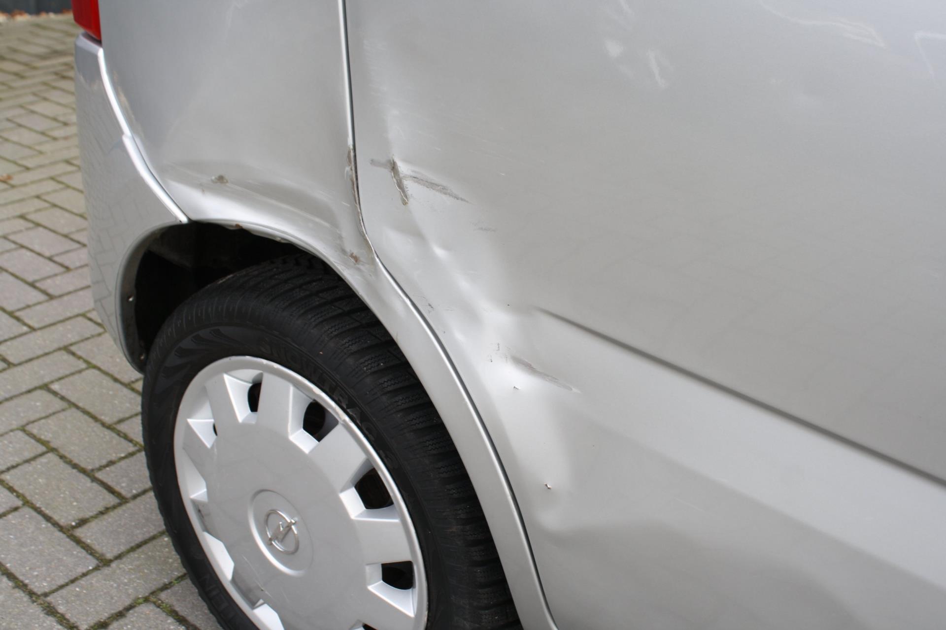 Foto van Opel Agila