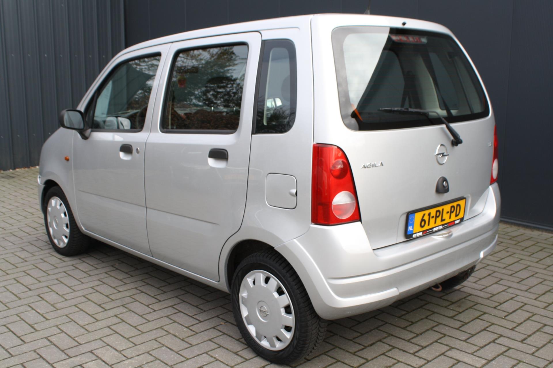 Foto van Opel Agila