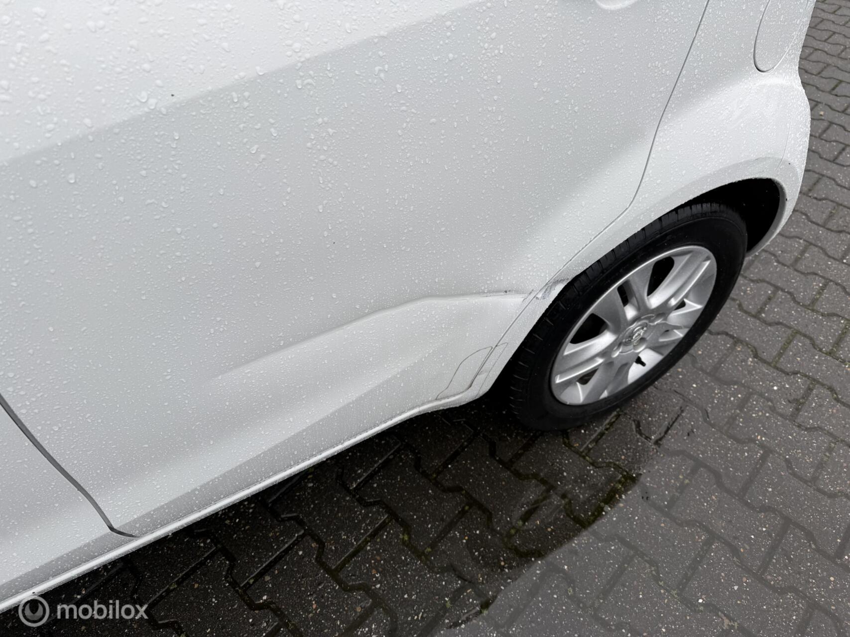 Foto van Opel Agila