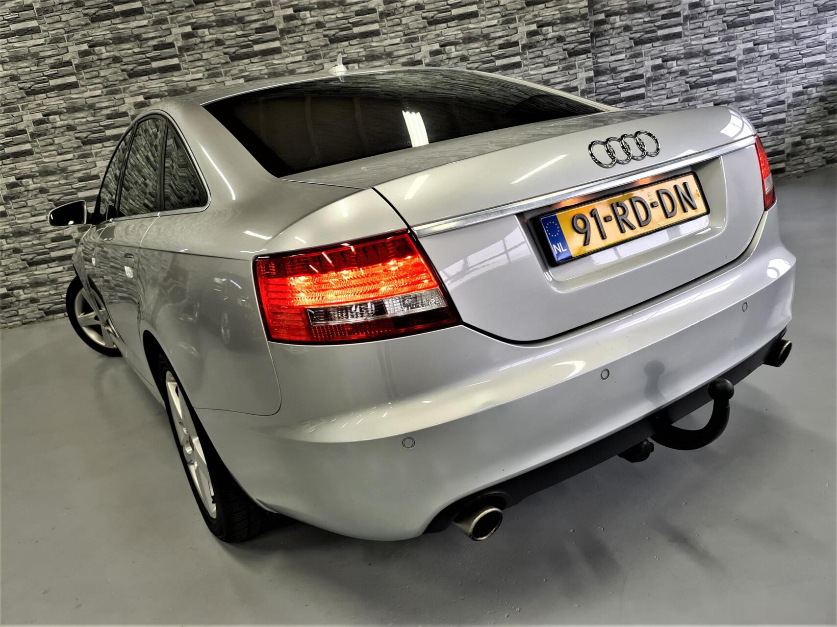Audi Audi A6 3.2 FSI quattro Pro Line *Leder*NAVI*Trekhaak*NAP*! 2005 - voorkant