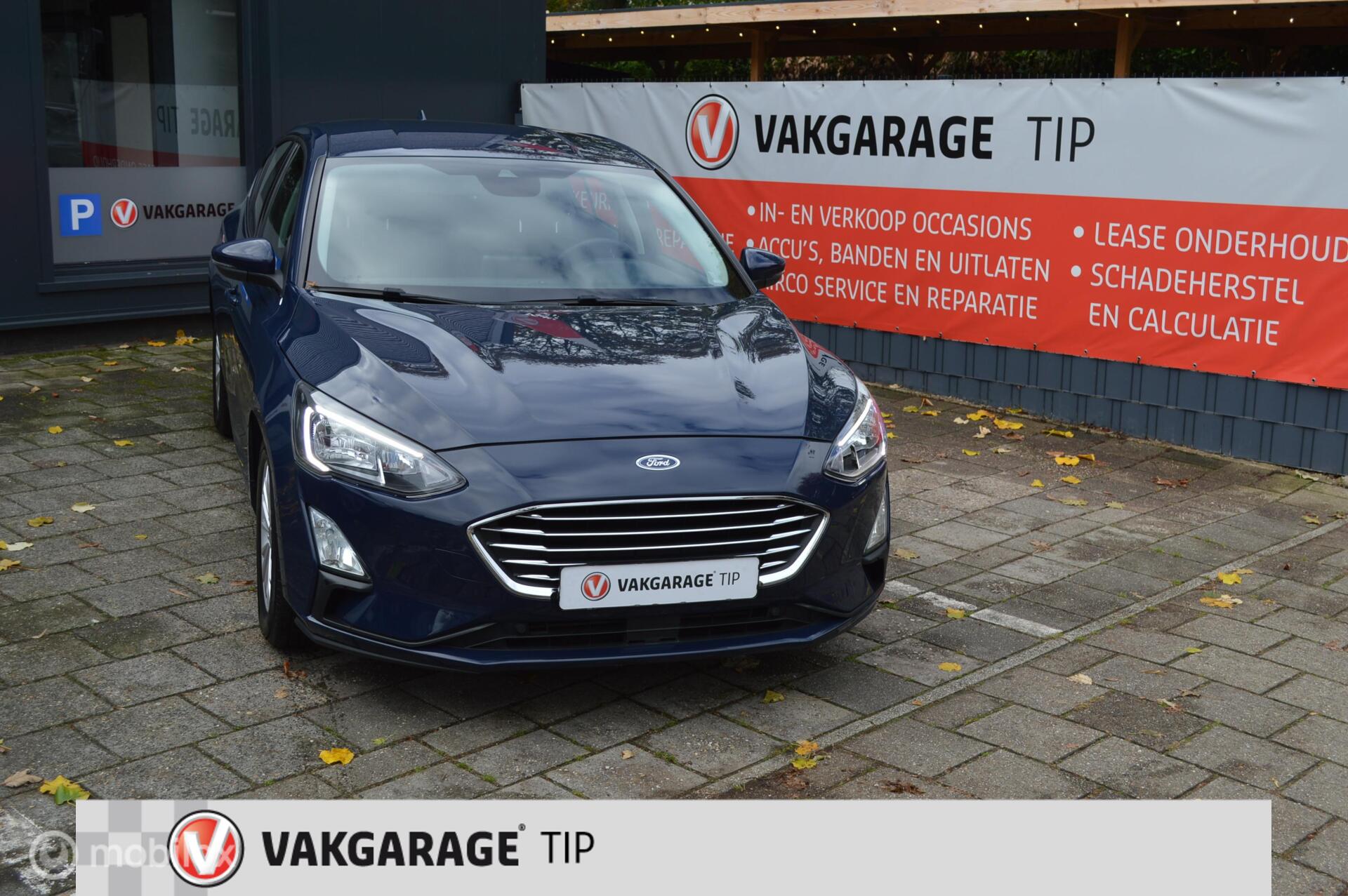 Ford Focus 1.0 EcoBoost Titanium X Business 2020 - voorkant