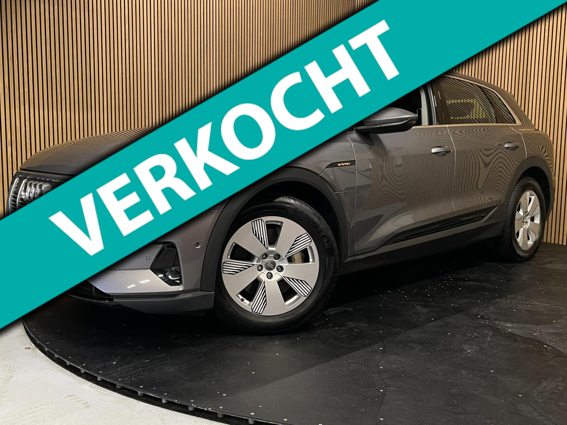 Audi E-tron 50 50 Quattro Edition 71 kWh|100%SOH|LEDER|STOELVERW.|ELEK.A-KLEP|VIRTUAL|CLIMATE,CRUISE|1e EIG|INCL.BTW|NL-AUTO|NAP| 2020 - voorkant
