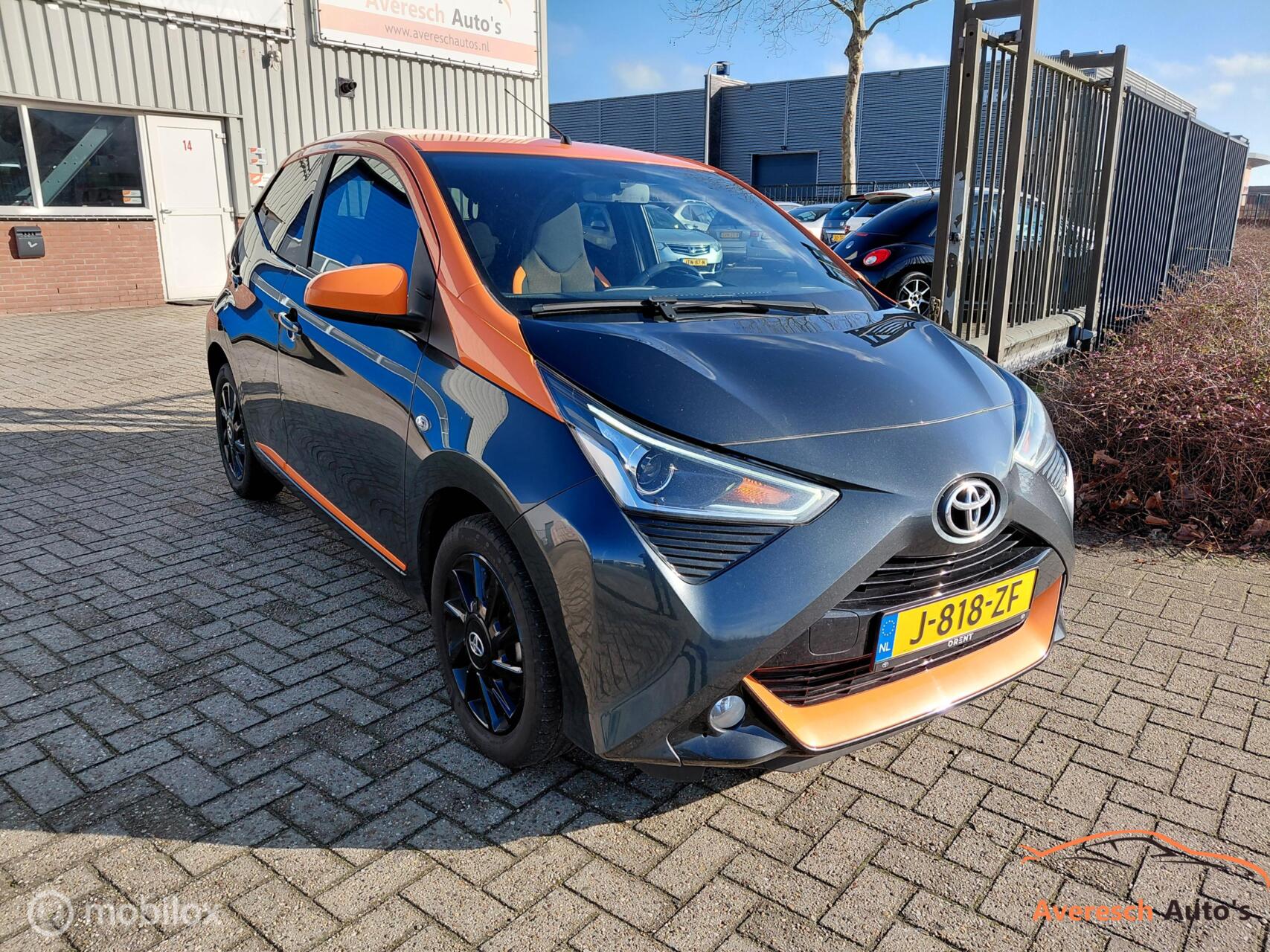 Toyota Toyota Aygo 1.0 VVT-i x-JBL AUTOMAAT 2020 - voorkant