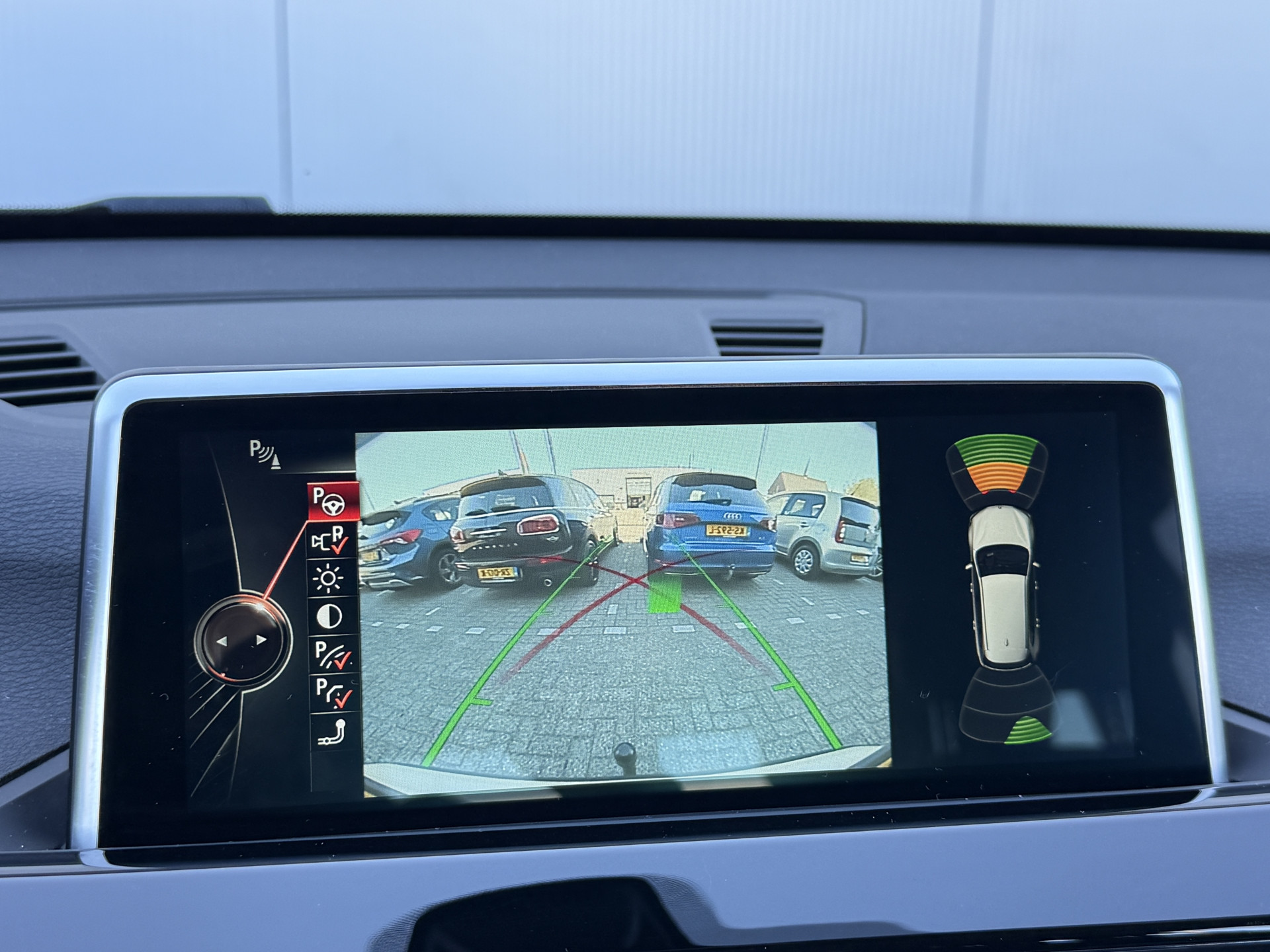 Foto van BMW X1 Xdrive20i