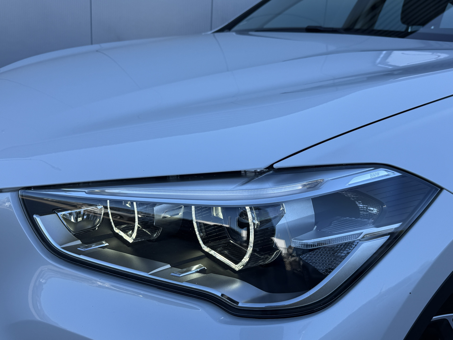 Foto van BMW X1 Xdrive20i