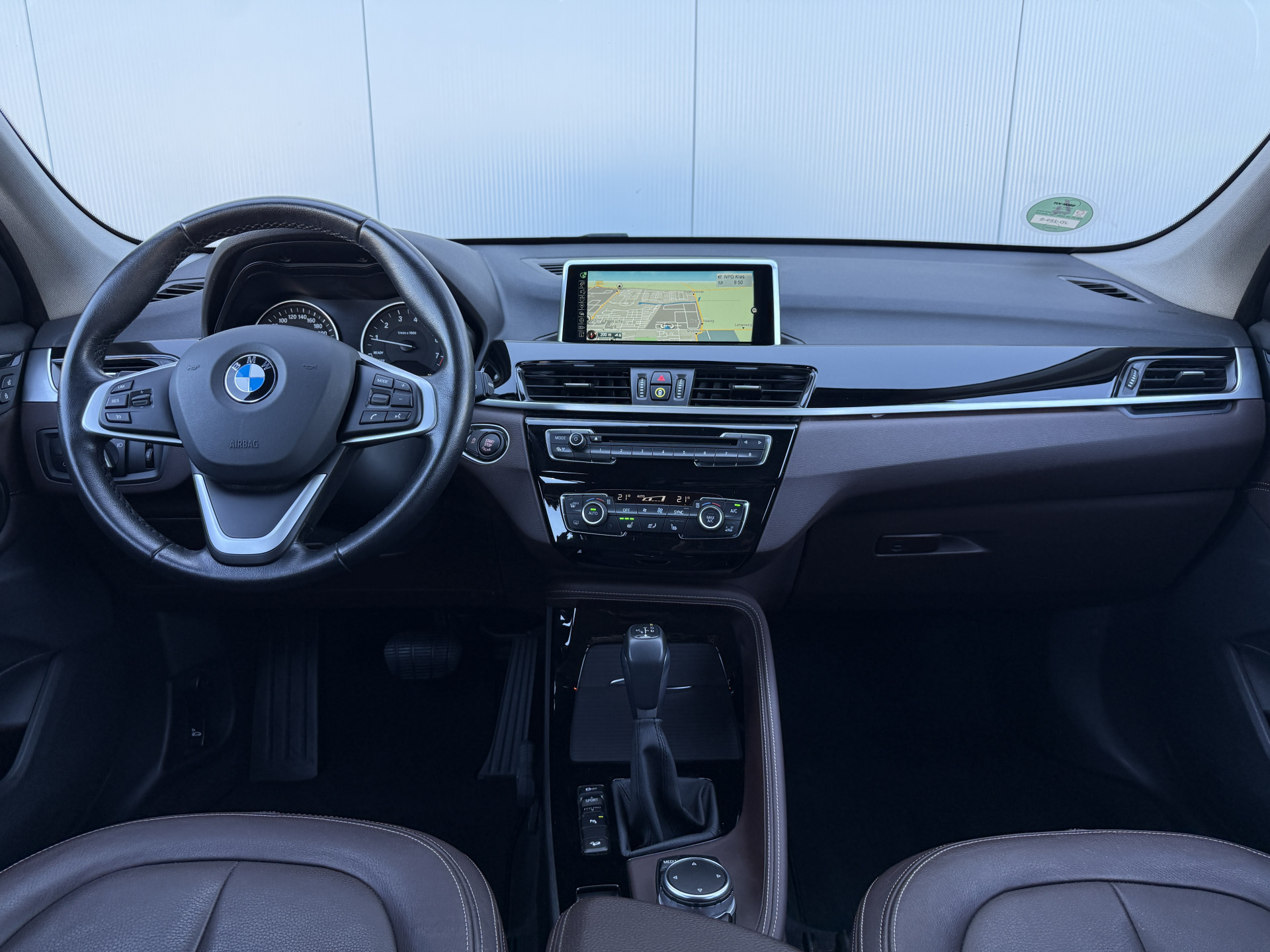 Foto van BMW X1 Xdrive20i