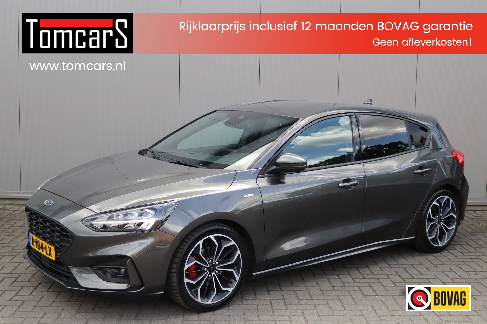 Ford Focus 125PK EcoB. ST Line Navigatie/Parkeerhulp/18-Inch/Winter-pack/Full-LED 2018 - voorkant