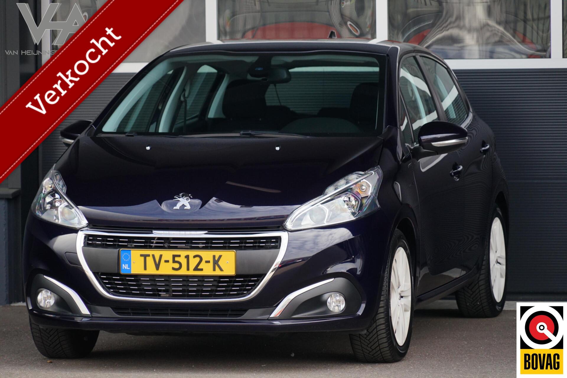 Peugeot 208 1.2 PureTech Signature, NL, CarPlay, PDC, cruise 2018 - voorkant